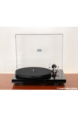 Pro-Ject Pro-Ject Debut Carbon DC Black Turntable USED