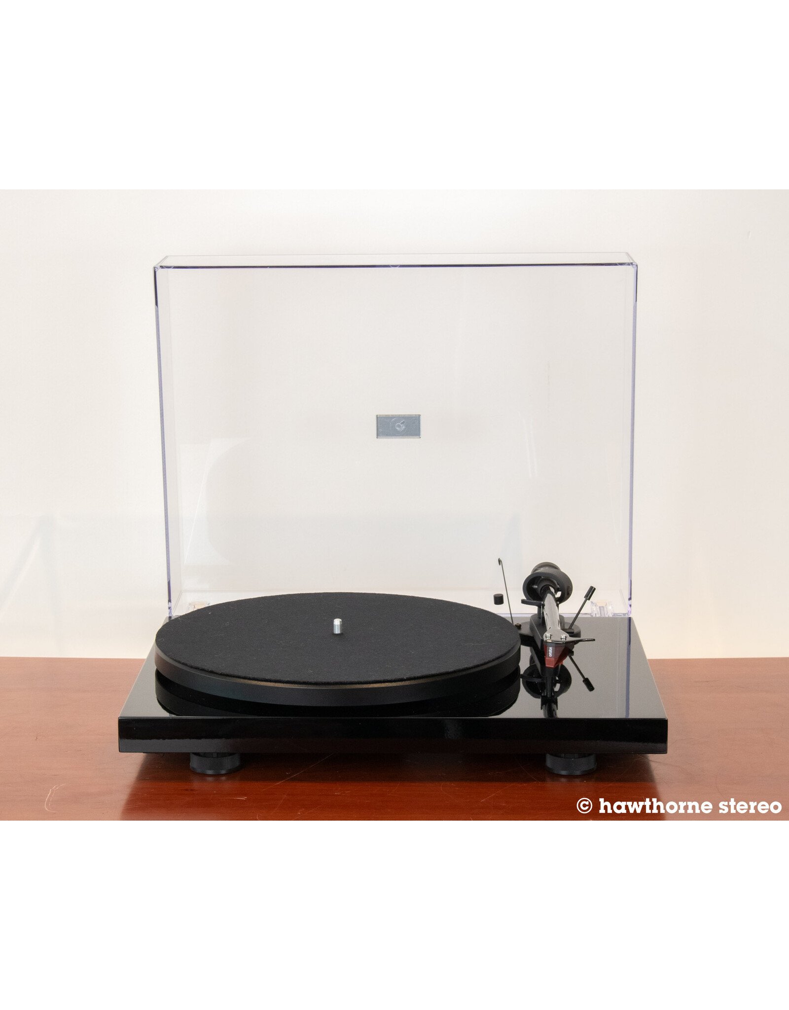 Pro-Ject Pro-Ject Debut Carbon DC Black Turntable USED