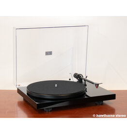 Pro-Ject Pro-Ject Debut Carbon DC Black Turntable USED