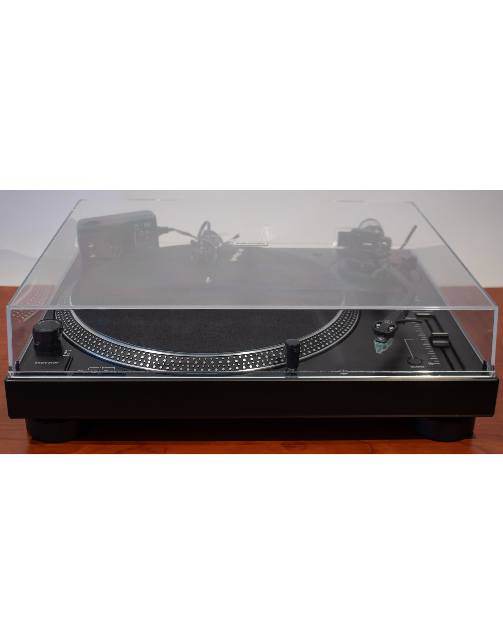 Audio-Technica Audio-Technica AT-LP120XUSB Turntable USED
