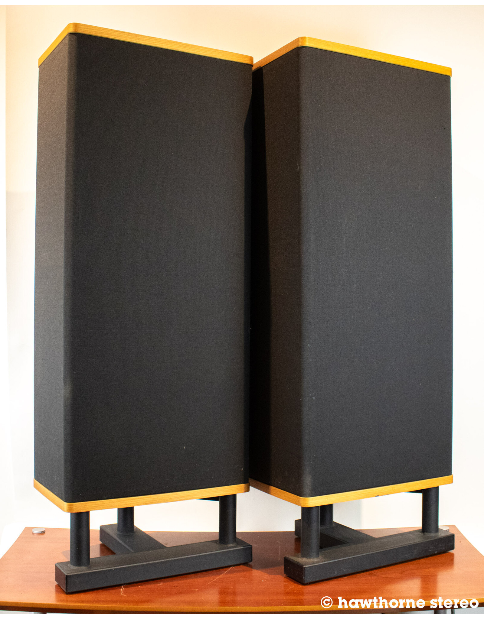 Vandersteen Vandersteen Model 2C Floorstanding Speakers USED