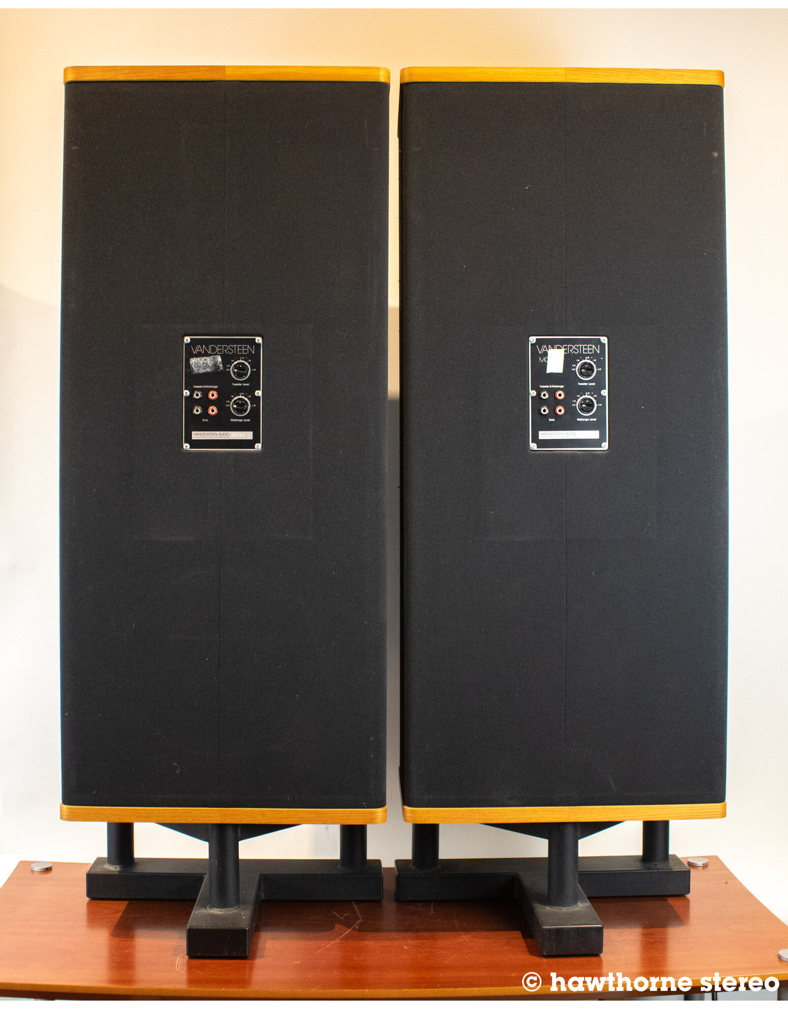 Vandersteen Vandersteen Model 2C Floorstanding Speakers USED