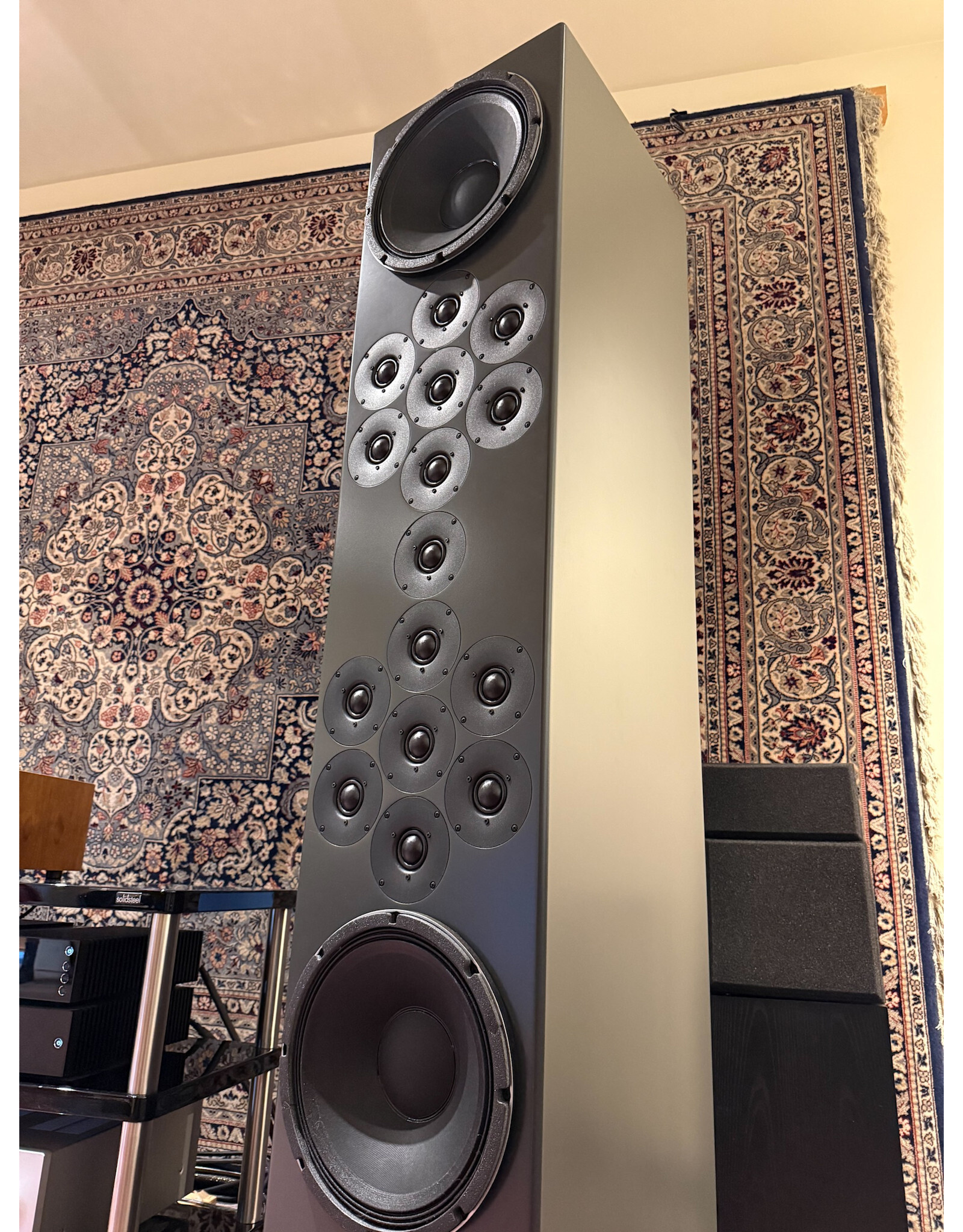 Tekton Tekton Moab Floorstanding Speakers USED