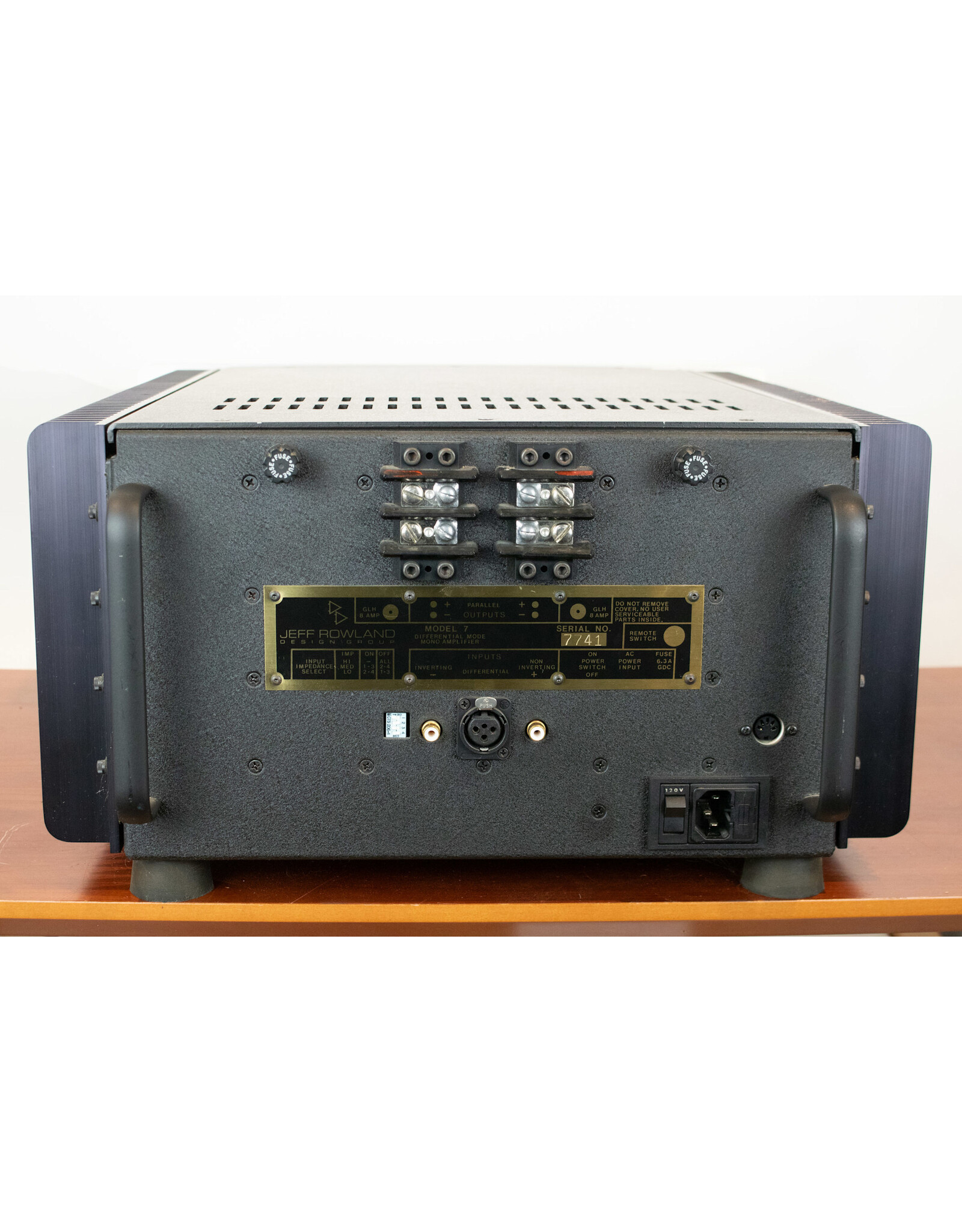 Jeff Rowland Jeff Rowland Model 7 Monoblock Power Amps USED