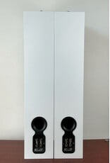 B&W B&W 702 S2 Floorstanding Speakers USED