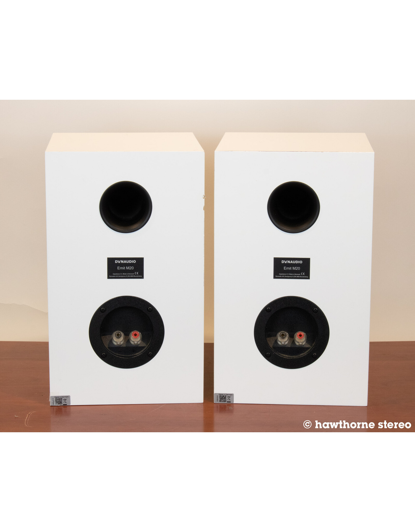 Dynaudio Dynaudio Emit M20 Bookshelf Speakers USED