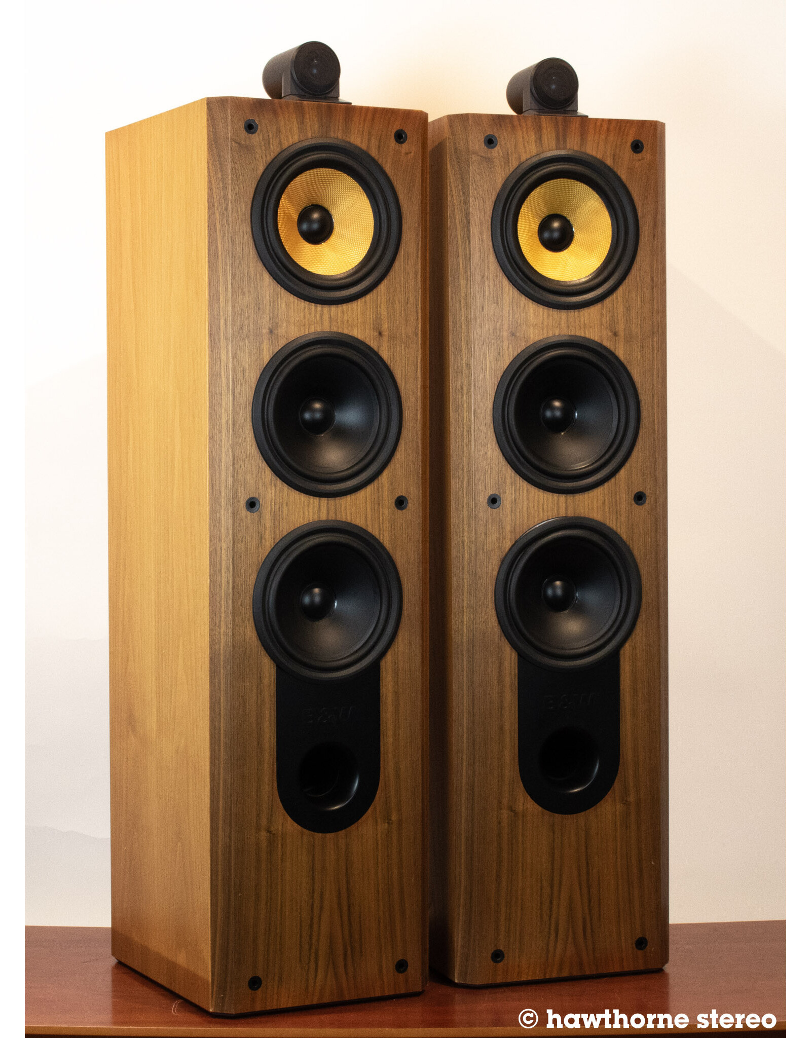 B&W B&W 803 S2 Floorstanding Speakers USED