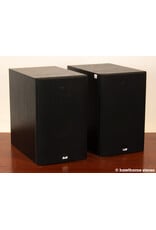 B&W B&W 686 Bookshelf Speakers USED