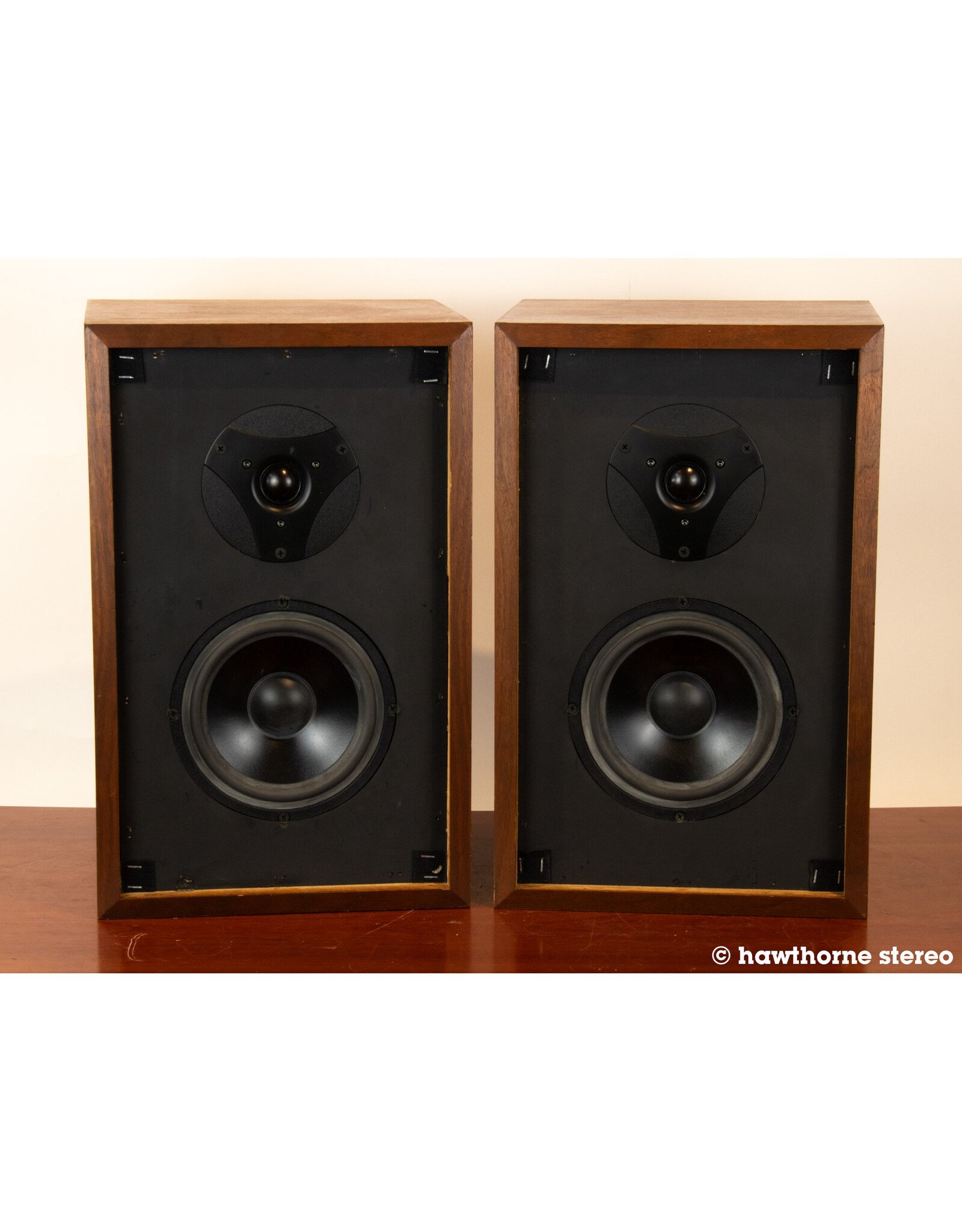 Hawthorne Stereo Hawthorne Stereo Custom Shop Bookshelf Speakers USED