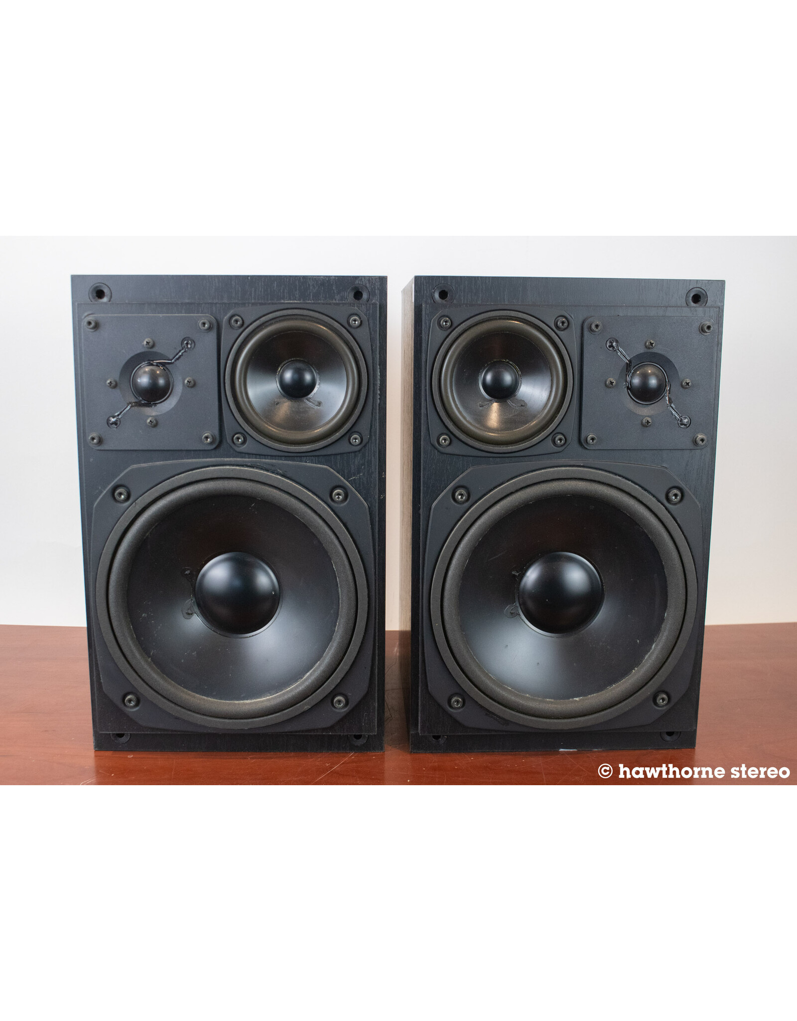 RSL Speakers RSL Speakers 2600 Mini Monitor Bookshelf Speakers USED