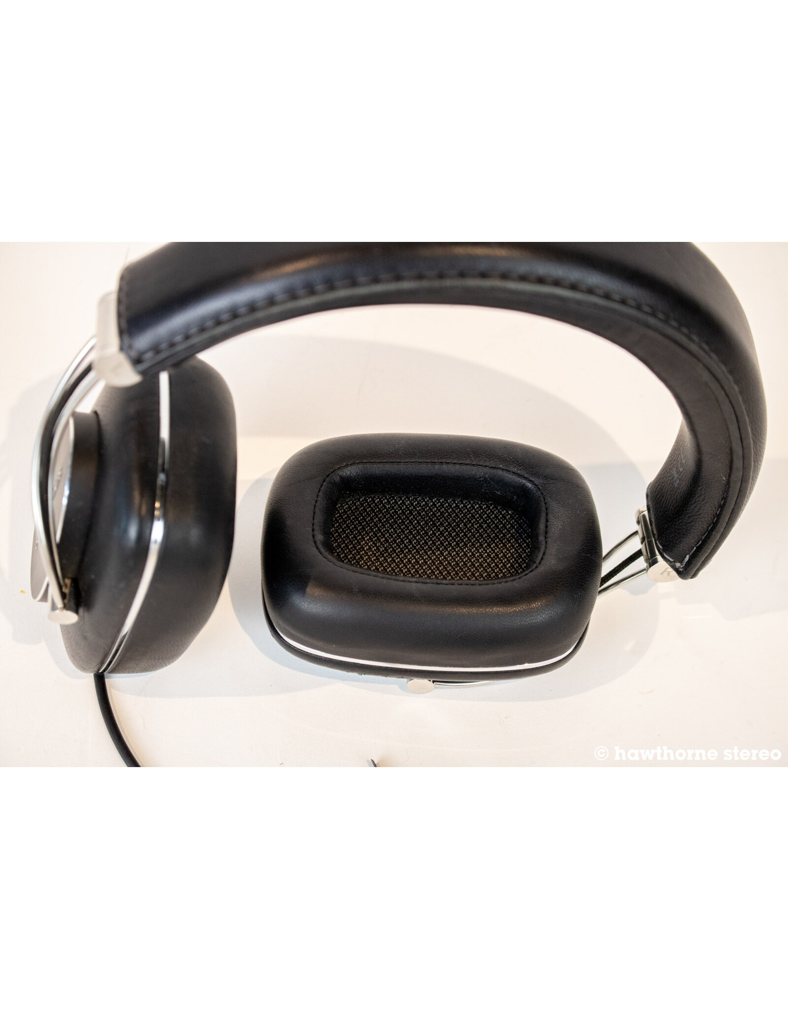 B&W B&W P5 Headphones USED