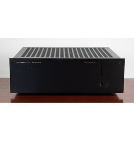 B&K B&K Reference 2220 Power Amp USED