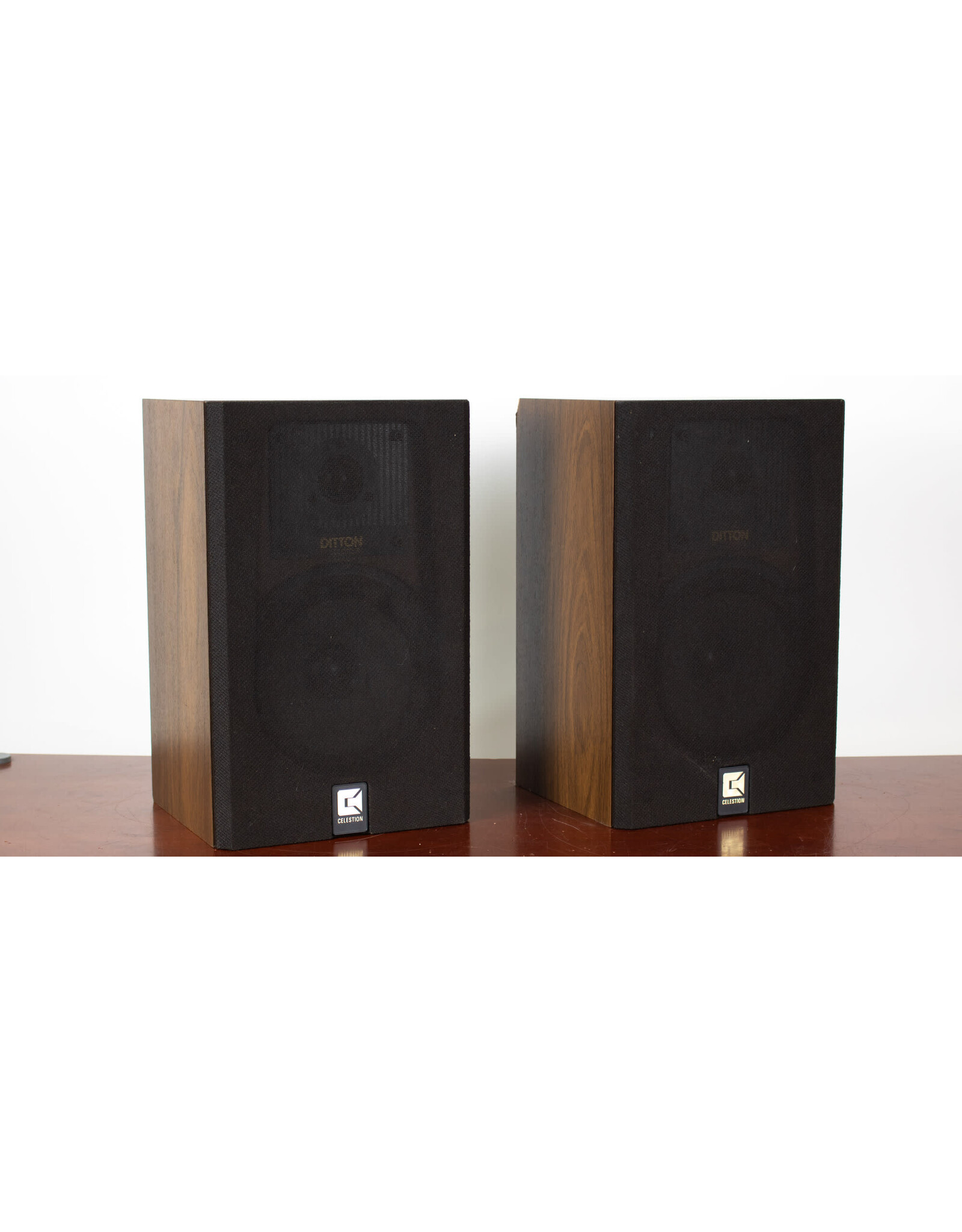 Celestion Celestion Ditton 100 Bookshelf Speakers USED