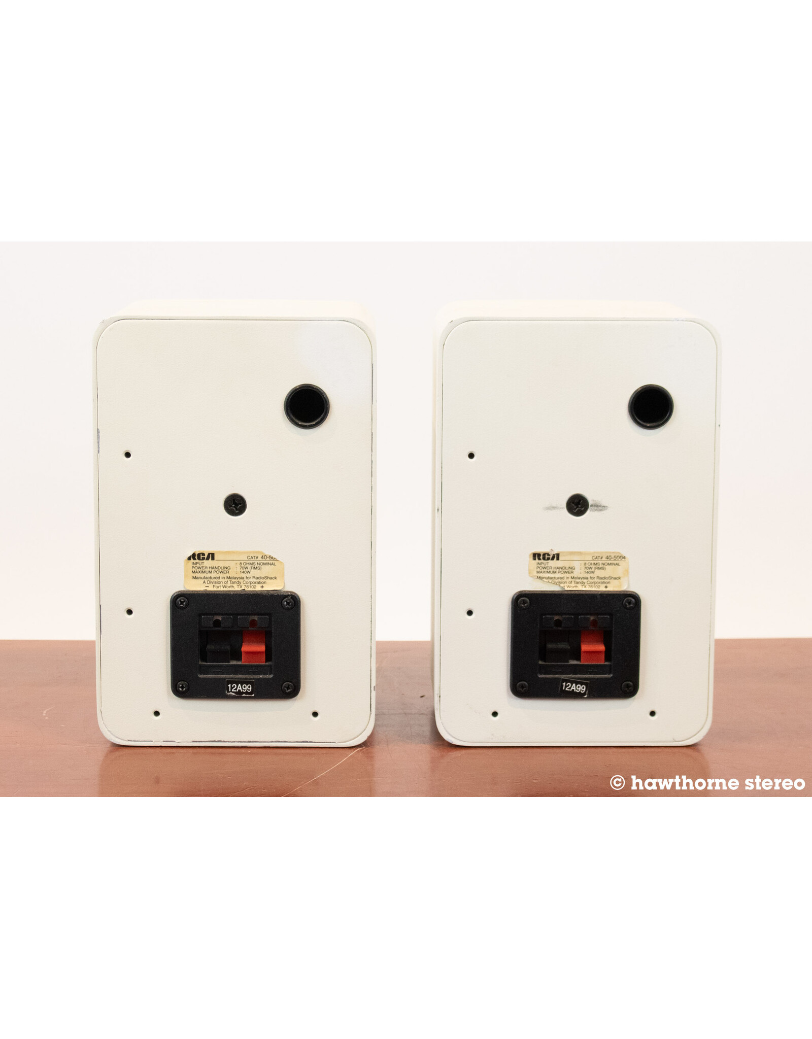 RCA RCA 40-5004 Bookshelf Speakers USED