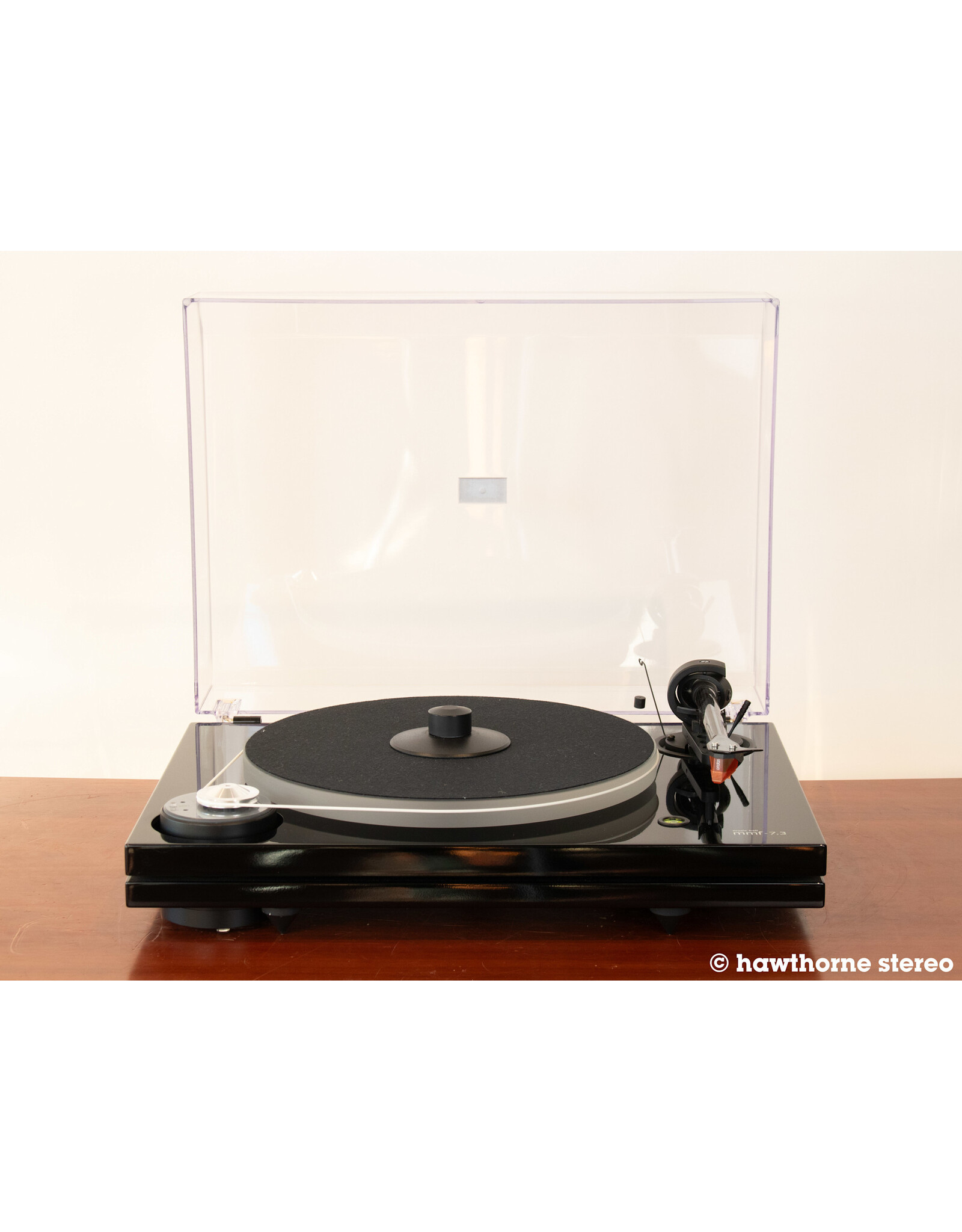 Music Hall Music Hall MMF 7.3 SE (Ortofon 2M Bronze) Turntable USED