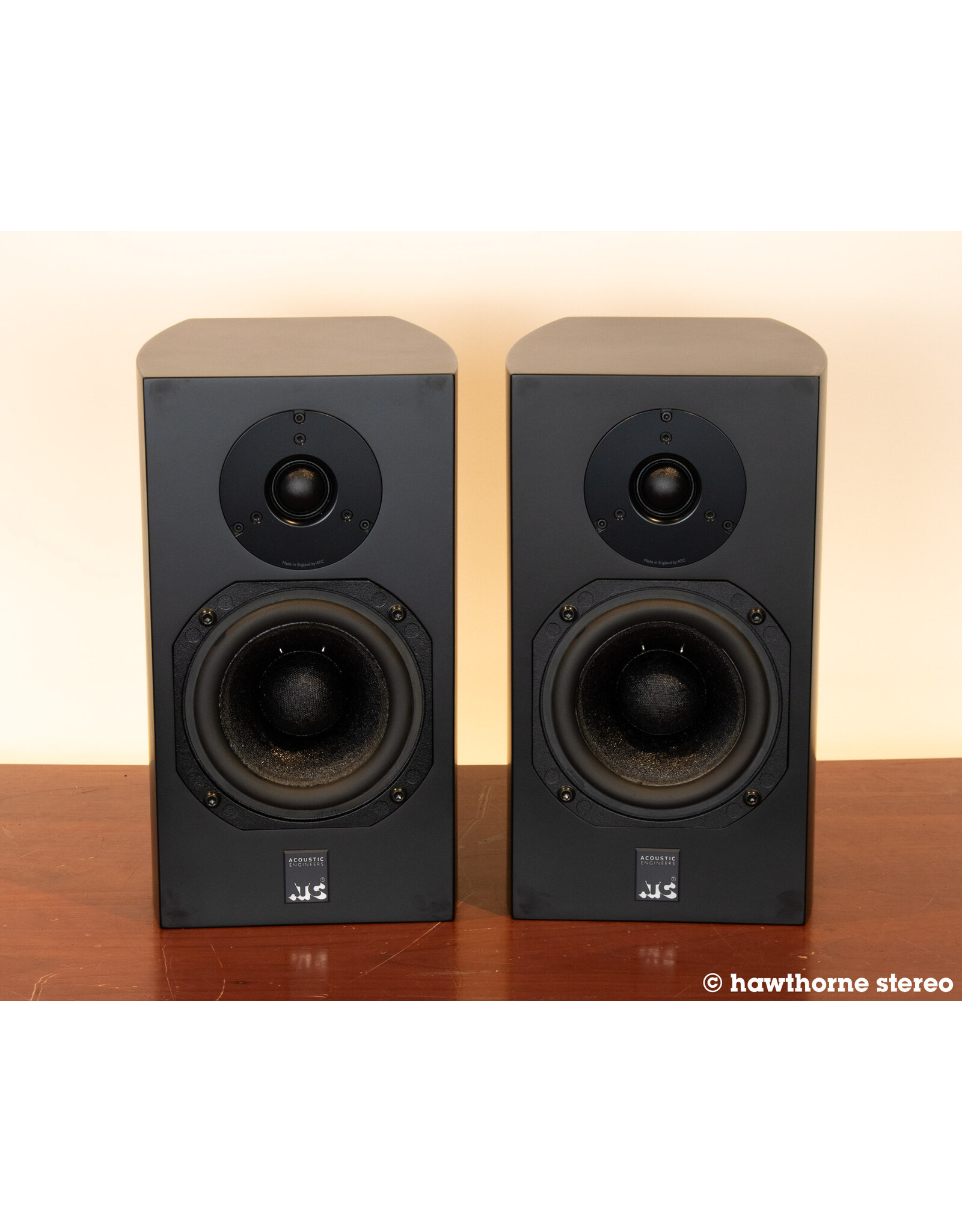 ATC ATC SCM7 v3 Bookshelf Speakers USED