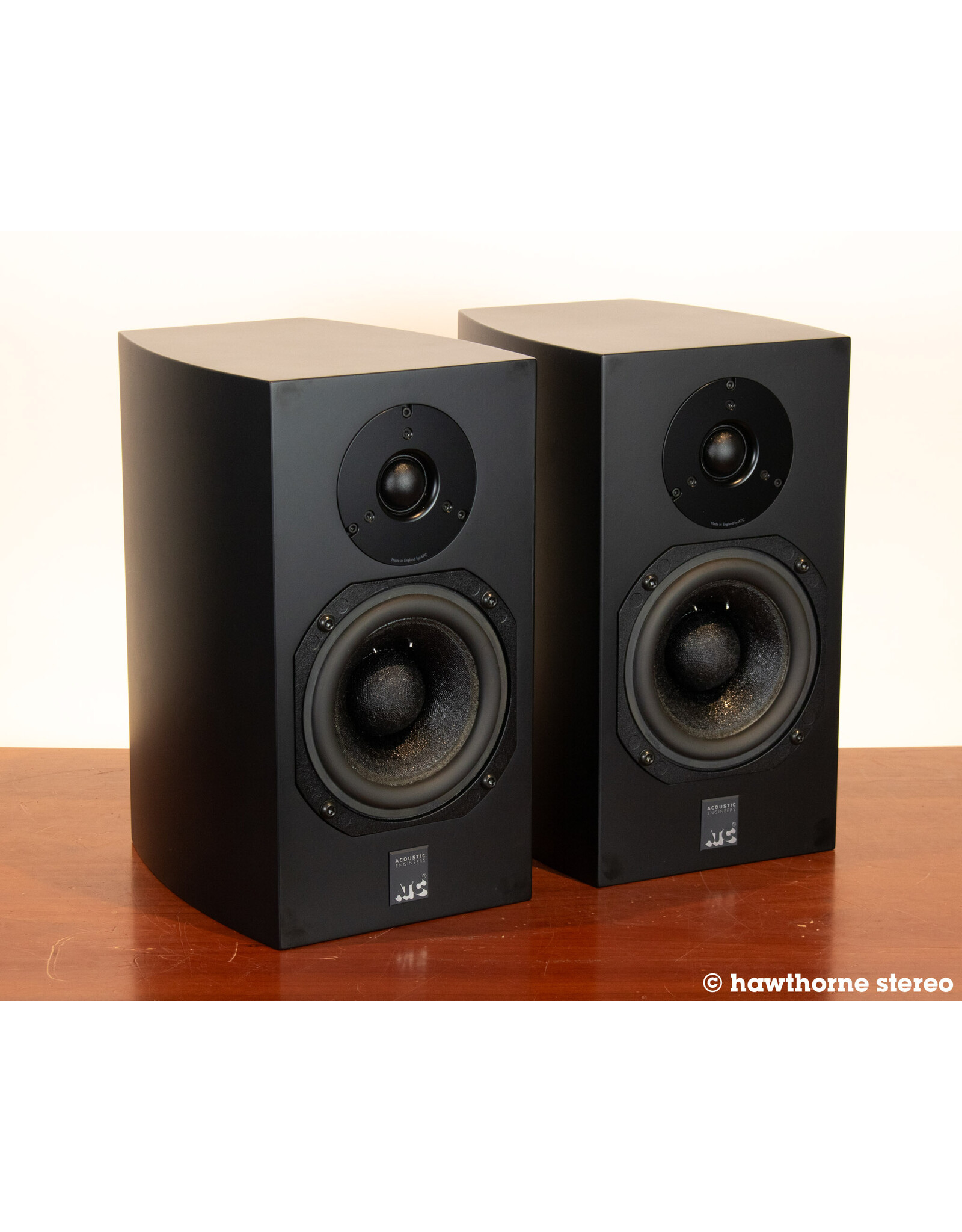 ATC ATC SCM7 v3 Bookshelf Speakers USED