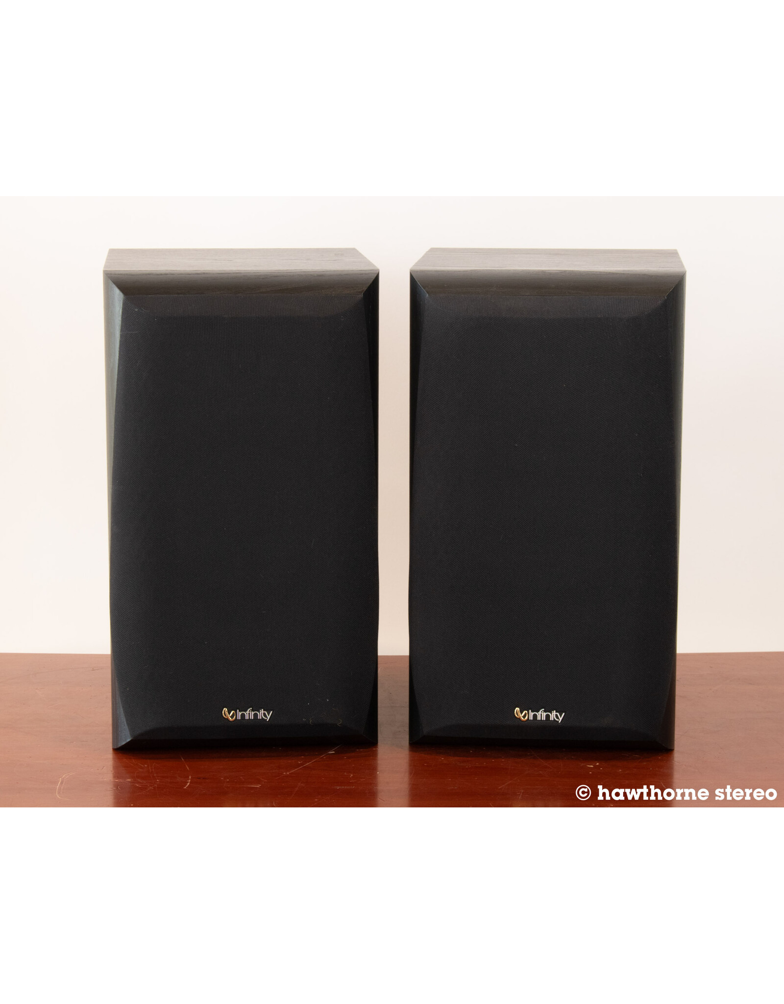 Infinity Infinity Primus 160 Bookshelf Speakers USED