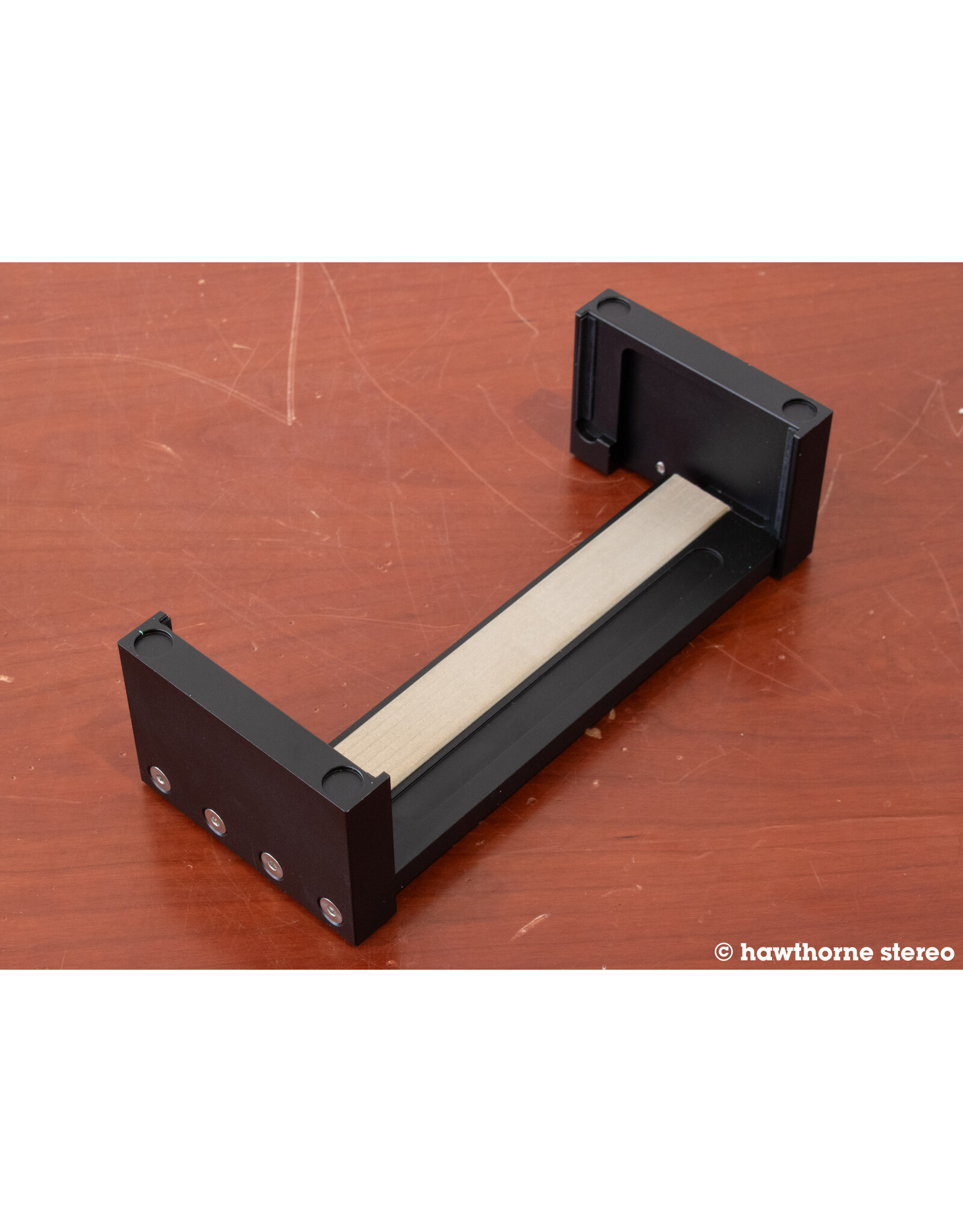 Chord Electronics Chord Electronics Qutest System Stand USED