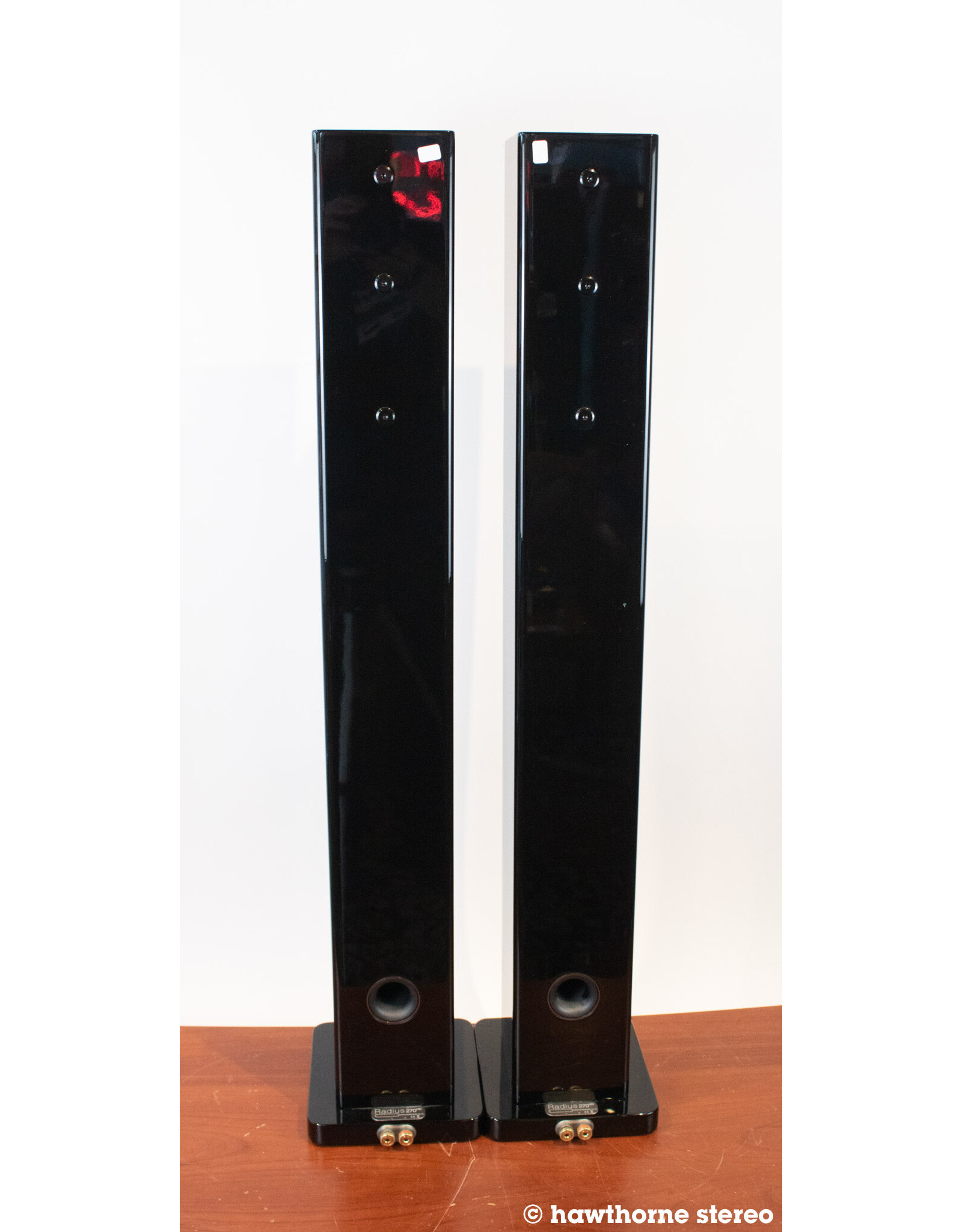 Monitor Audio Monitor Audio Radius 270 HD Floorstanding Speakers USED
