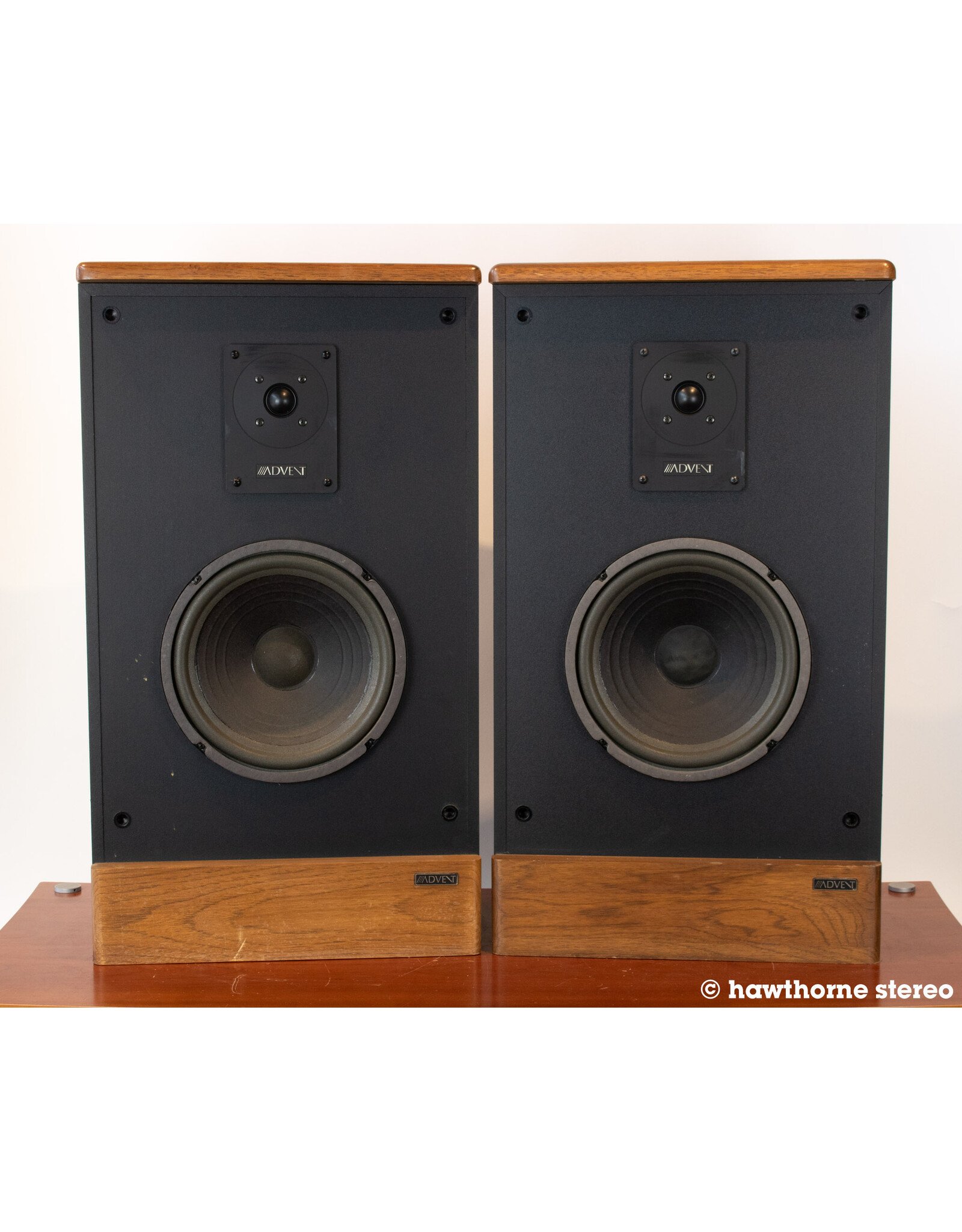 Advent Advent Legacy II Floorstanding Speakers USED