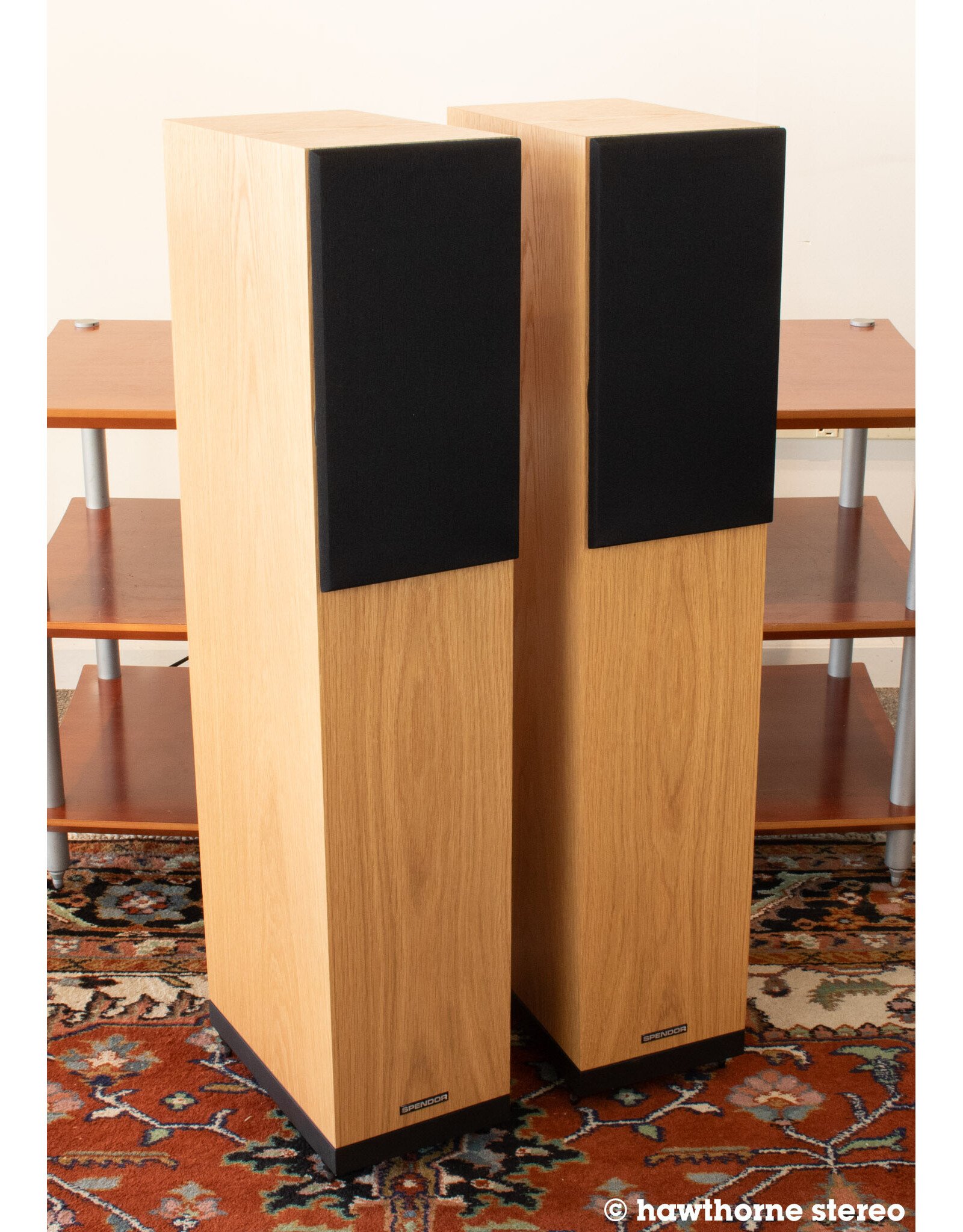 Spendor Spendor A7 Oak Floorstanding Speakers USED