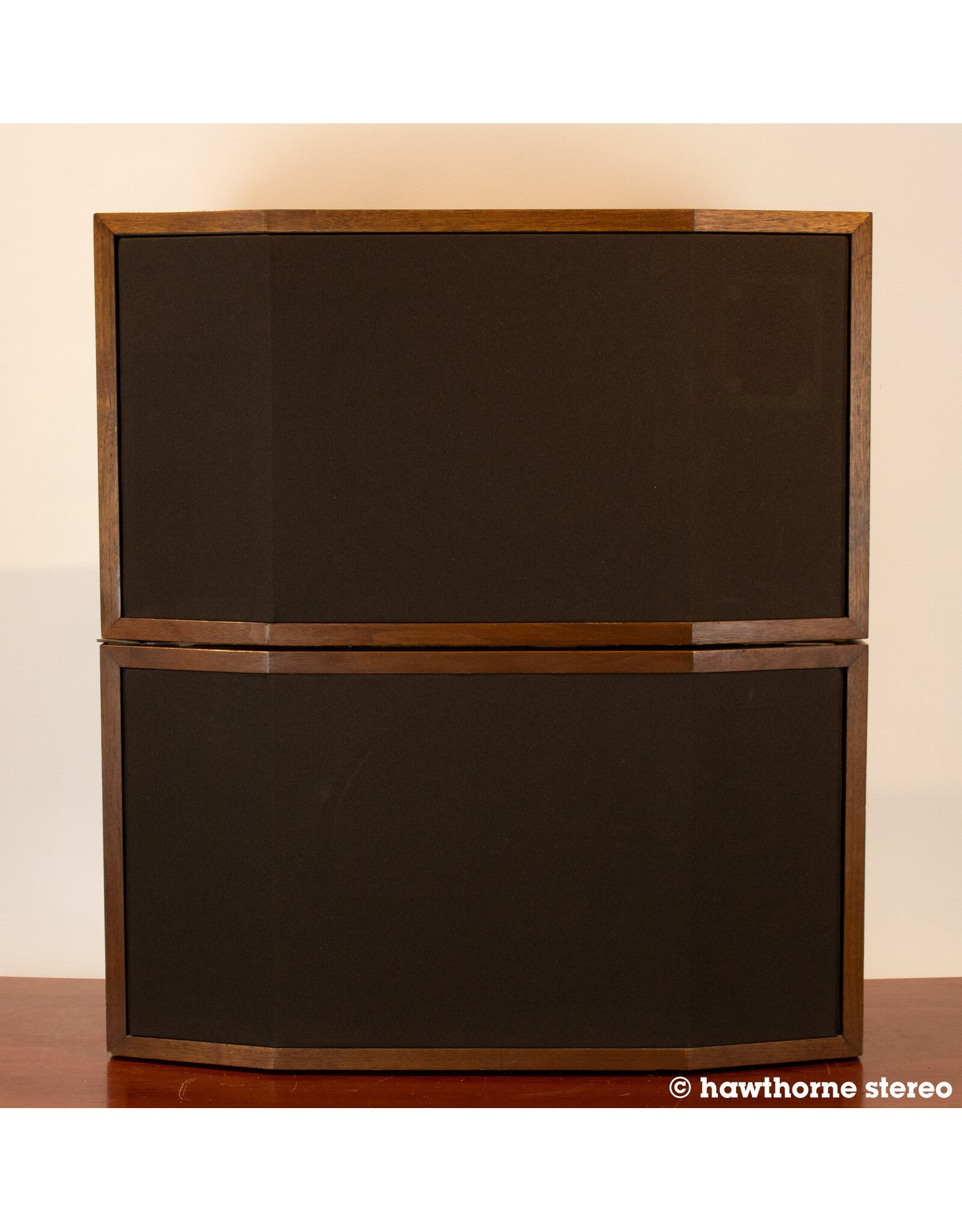ADC ADC WDOS-12 Bookshelf Speakers USED