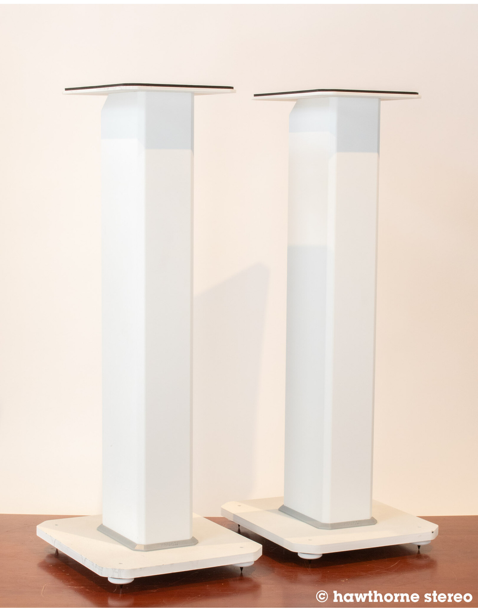 Kanto Kanto SX26W Speaker Stands USED