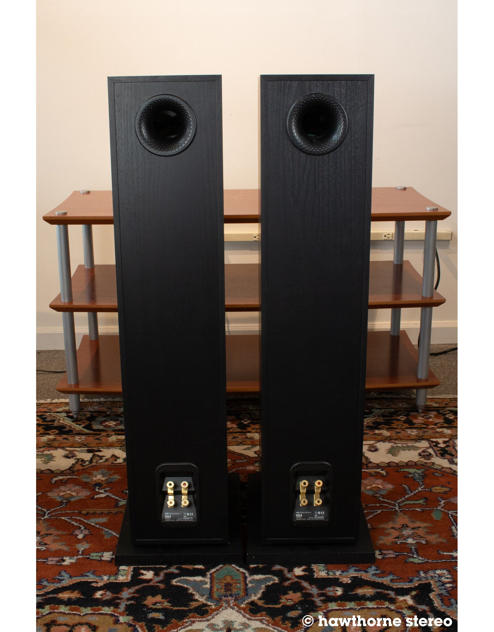 B&W B&W 684 Floorstanding Speakers USED