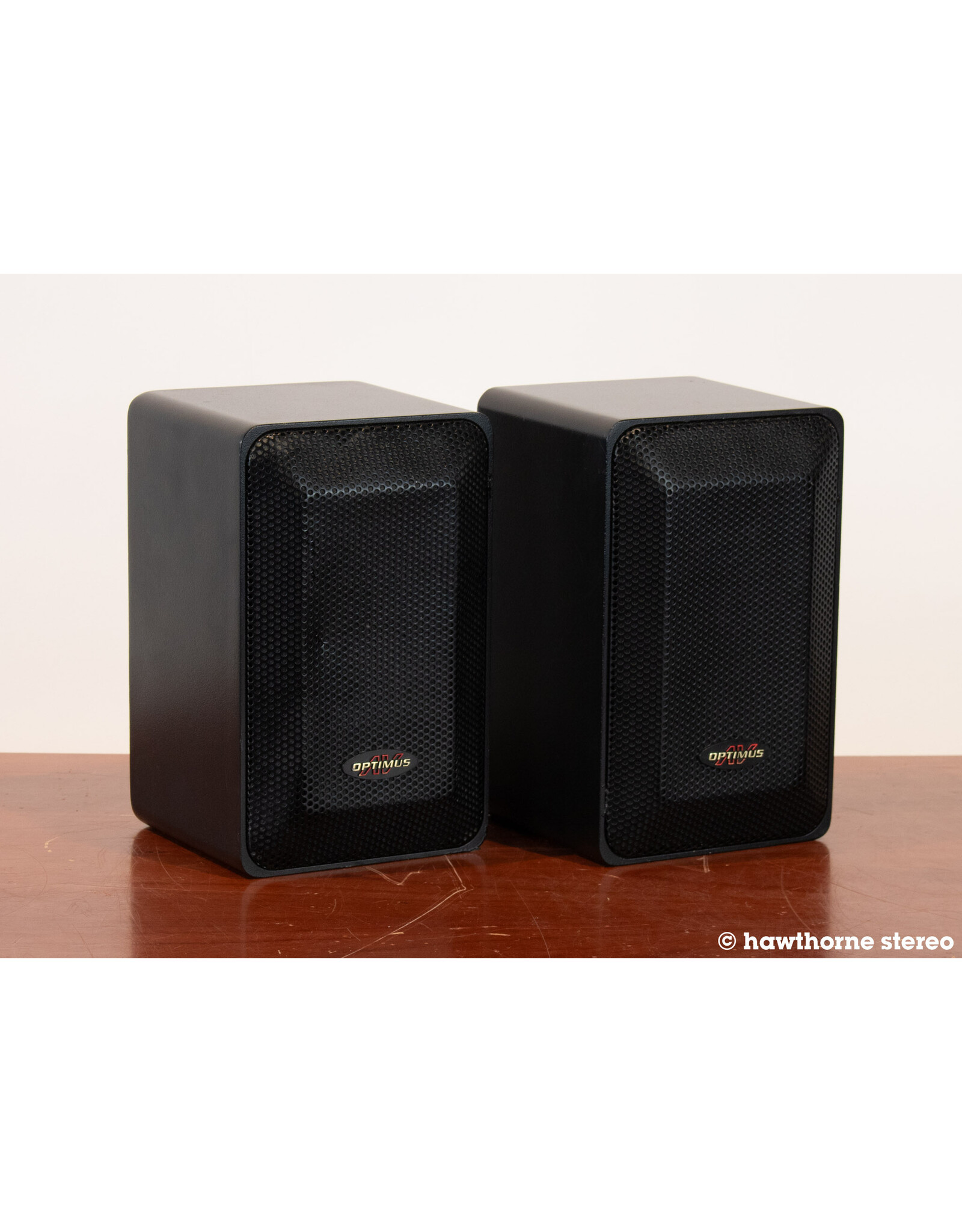 Optimus Optimus Pro 7AV Bookshelf Speakers USED