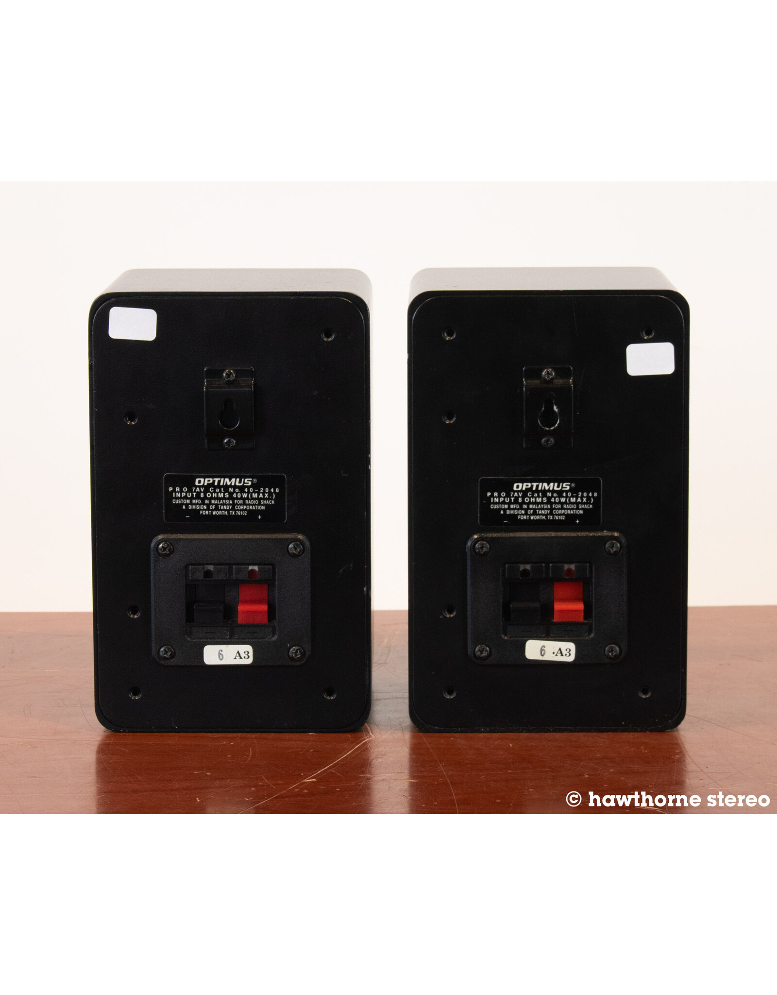 Optimus Optimus Pro 7AV Bookshelf Speakers USED