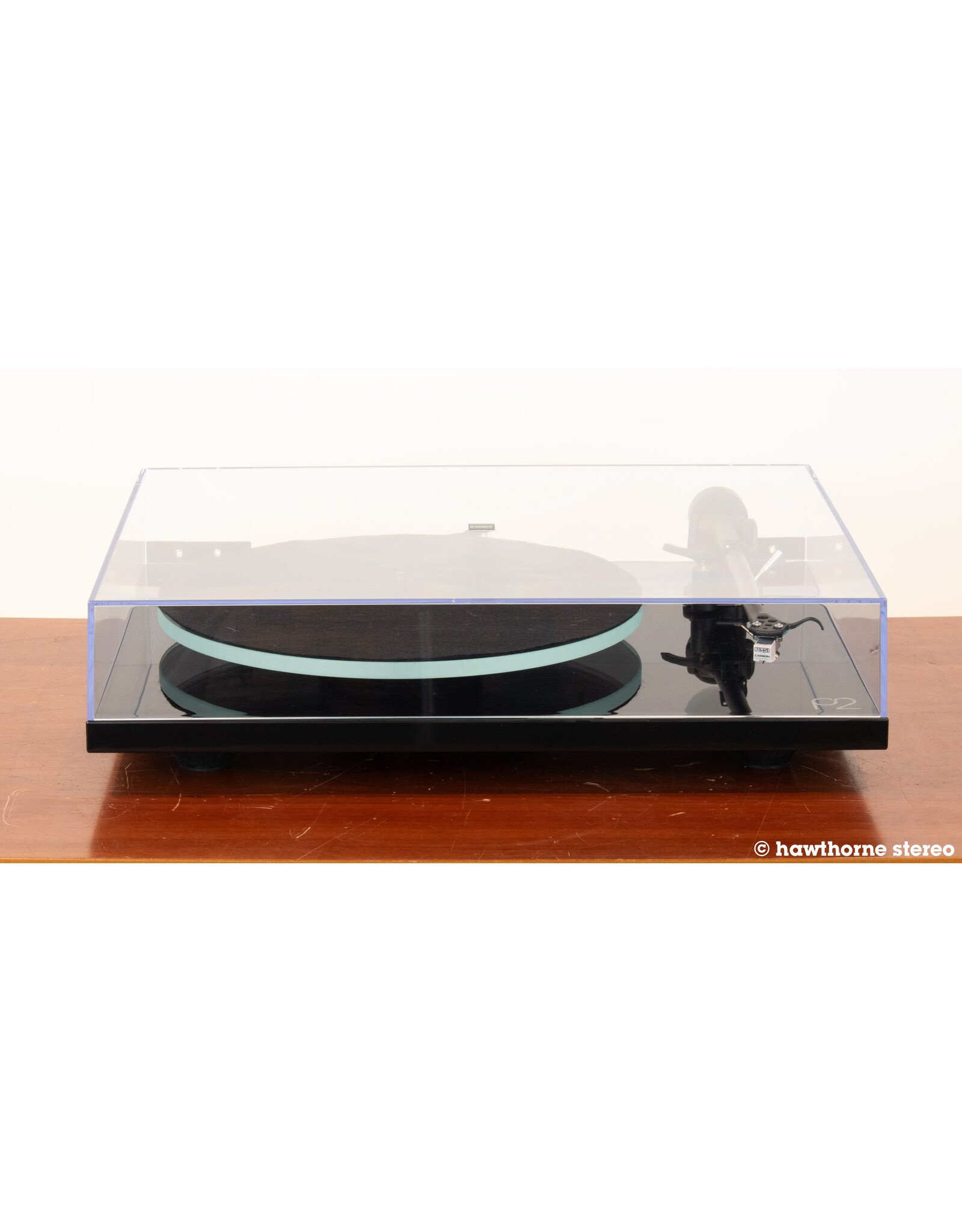 Rega Rega Planar 2 Gloss Black Turntable USED