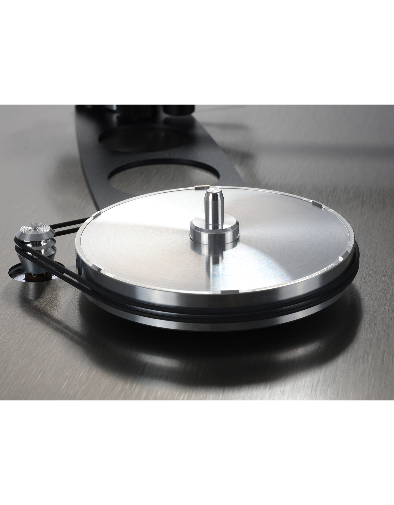 Rega Rega Planar 6 RS Edition Turntable