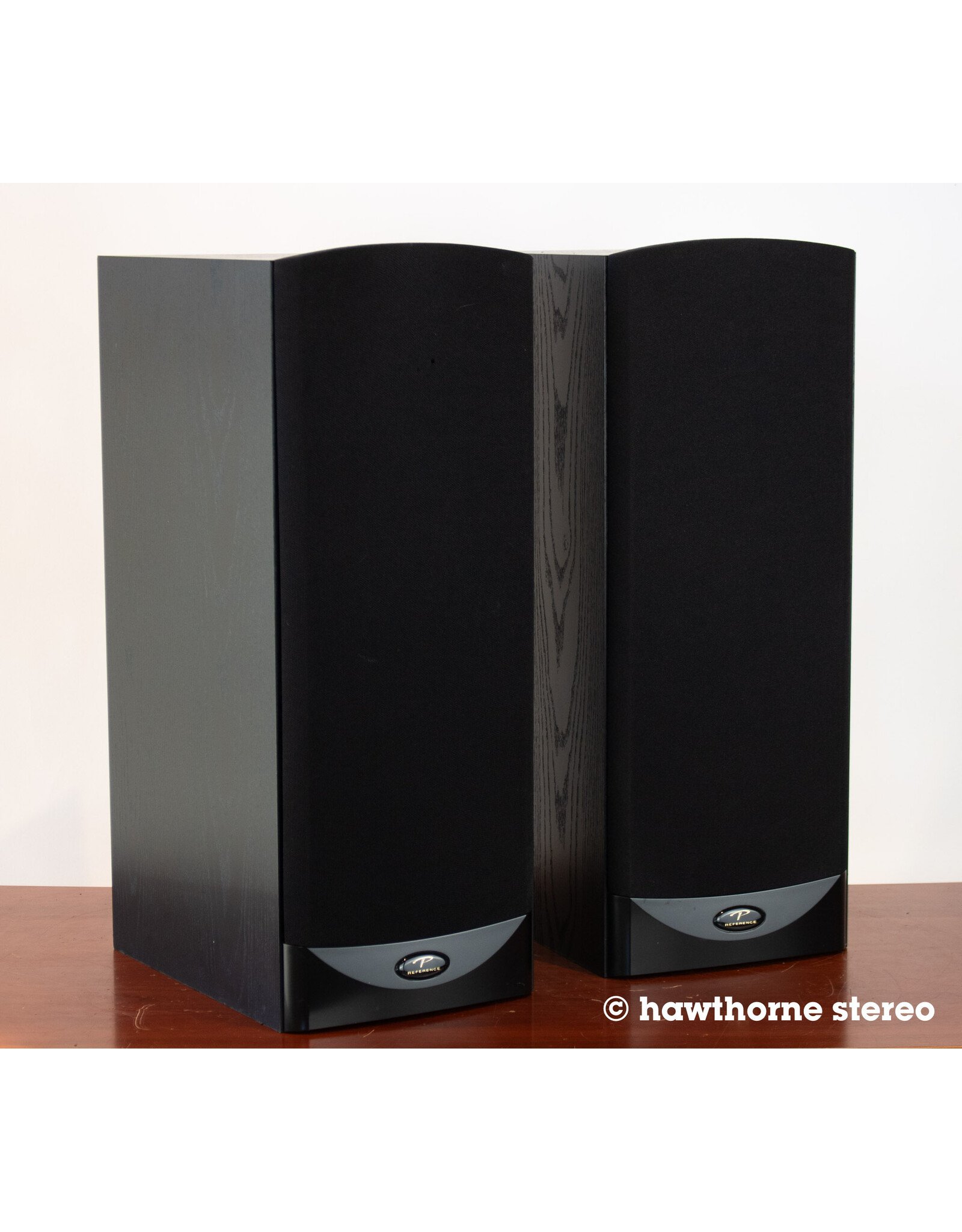 Paradigm Paradigm Studio 40 v2 Bookshelf Speakers USED