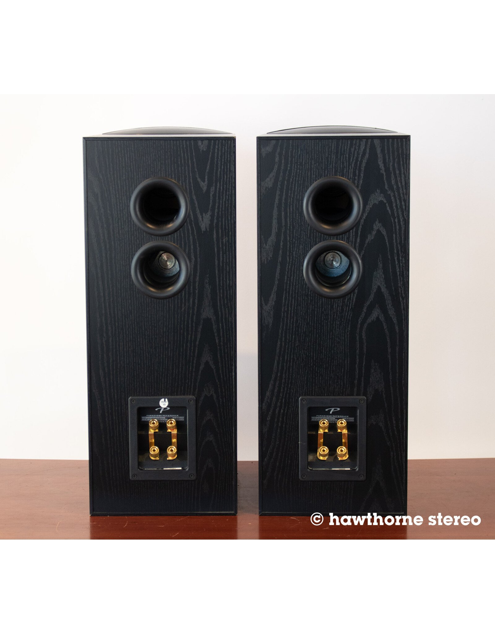 Paradigm Paradigm Studio 40 v2 Bookshelf Speakers USED