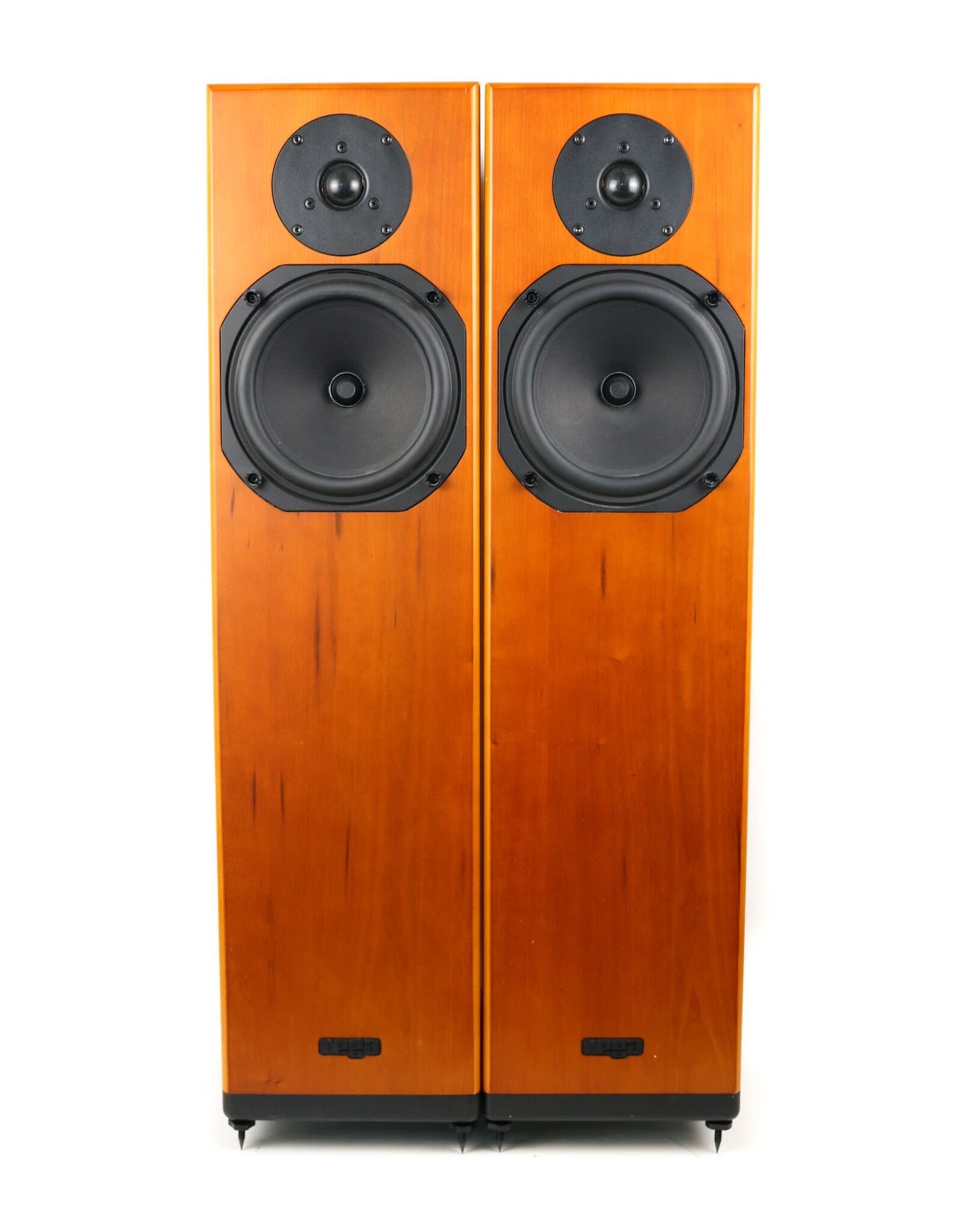 Rega Rega Jura Floorstanding Speakers USED