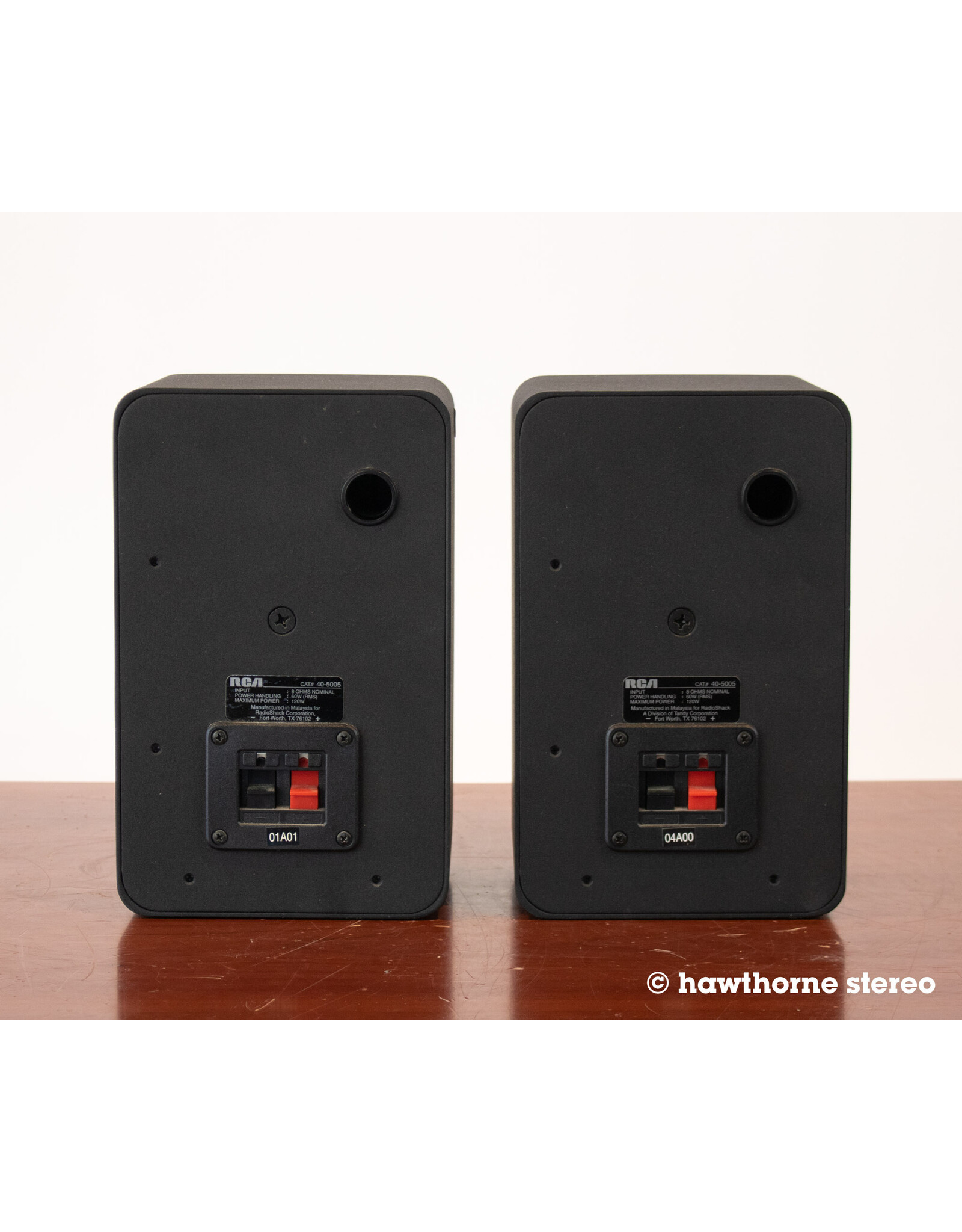 RCA RCA 40-5005 Bookshelf Speakers USED