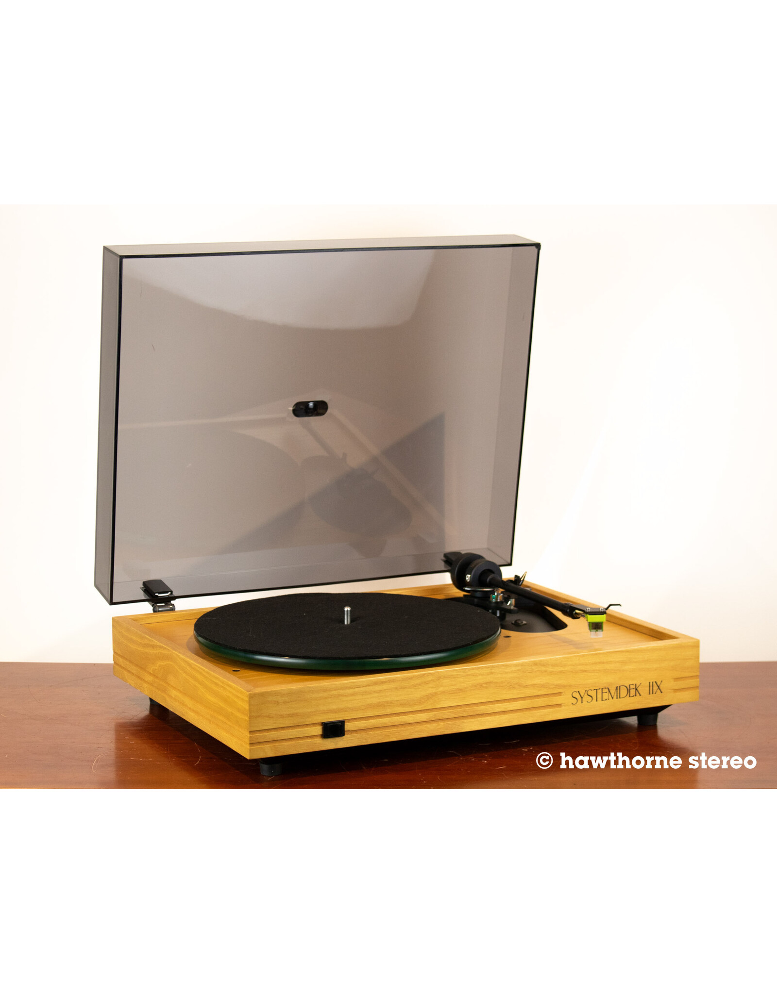 Systemdek Systemdek IIX (Nagaoka MP-150) Turntable USED