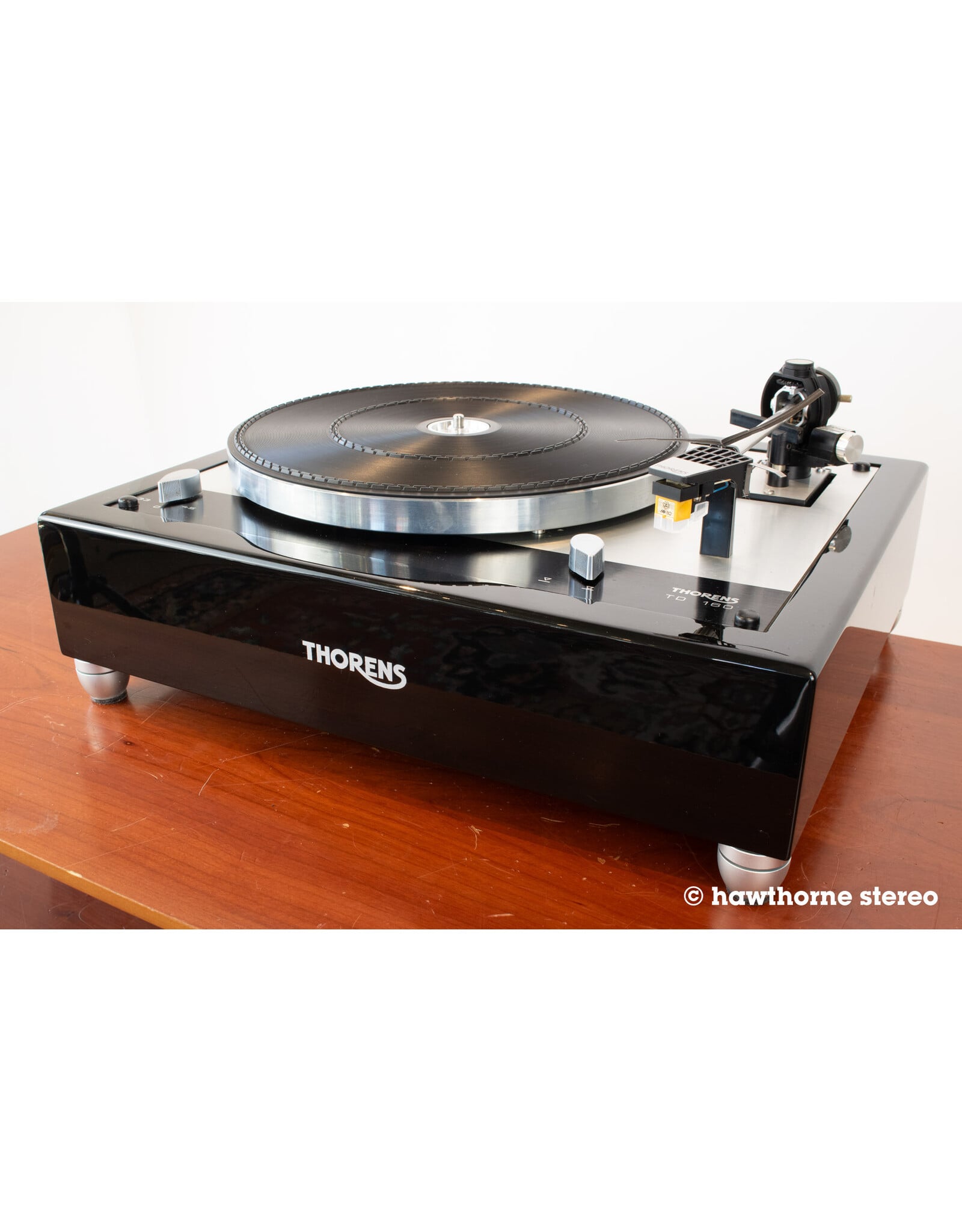 Thorens Thorens TD-160 (Nagaoka MP-110) Turntable USED