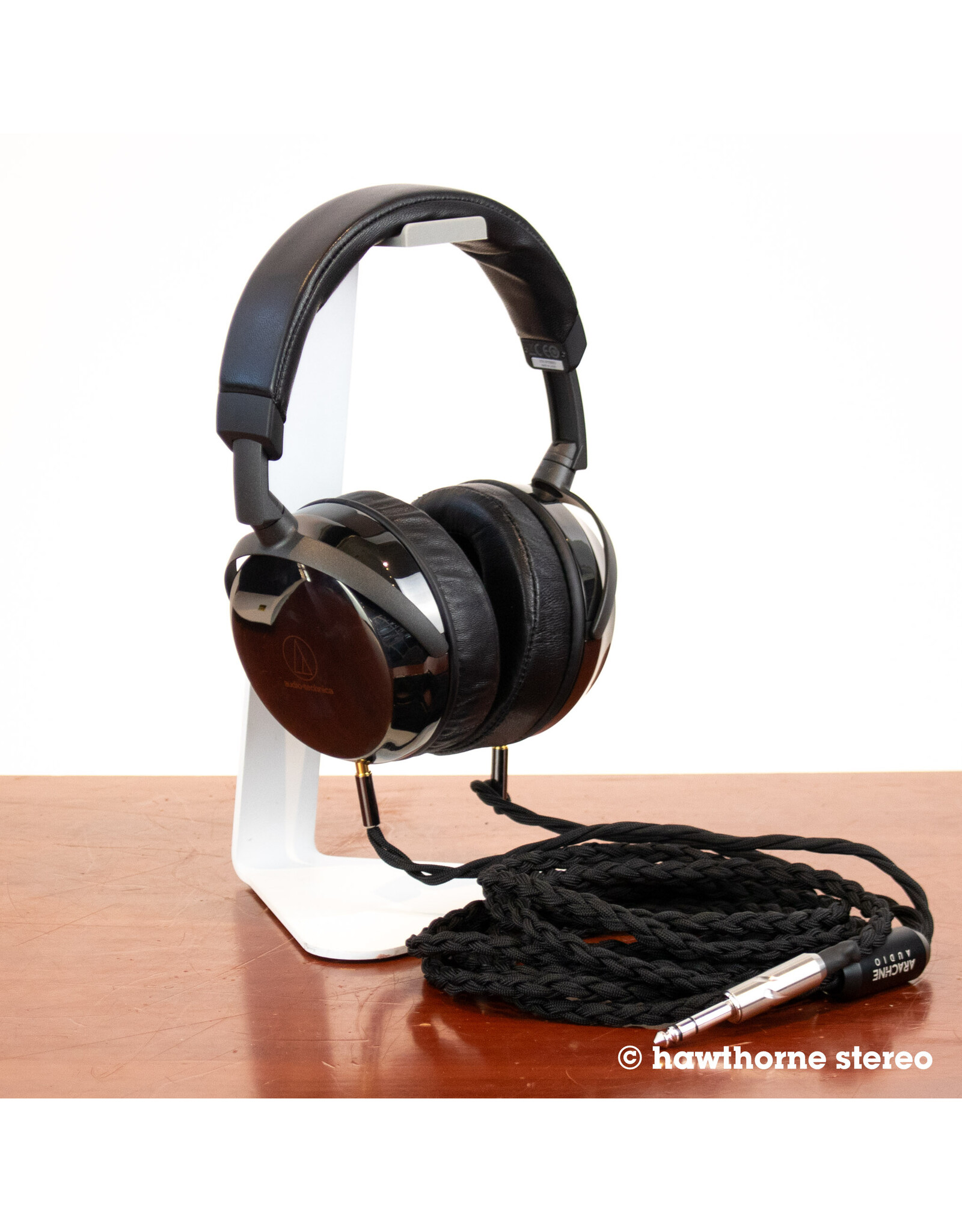 Audio-Technica Audio-Technica ATH-AP2000Ti Headphones USED