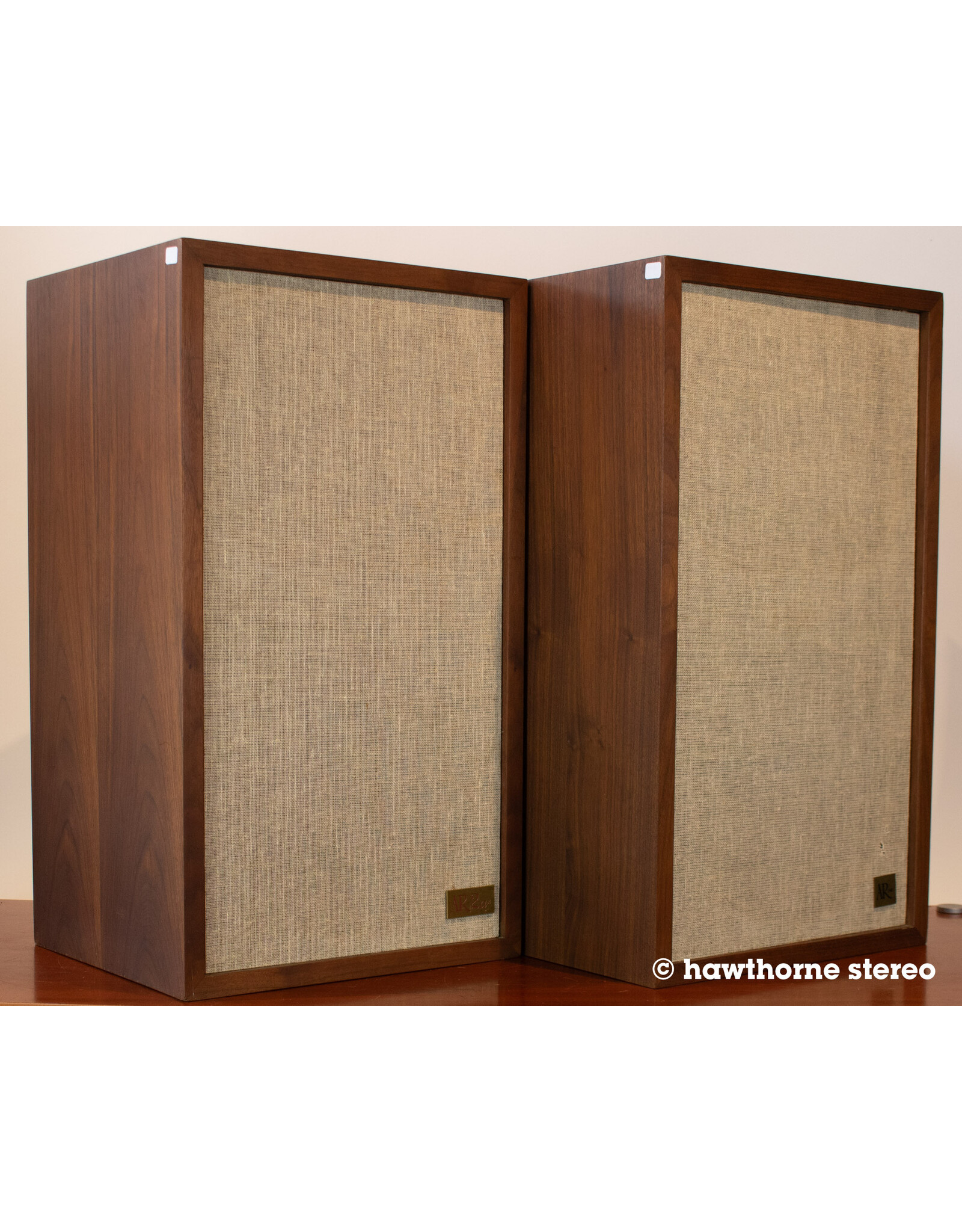 AR AR 2ax Bookshelf Speakers USED