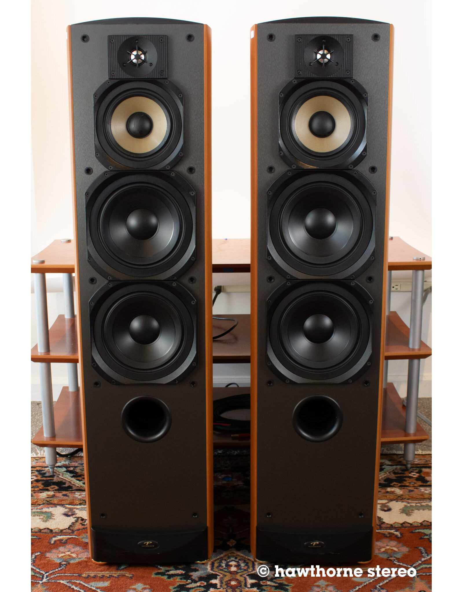 Paradigm Paradigm Studio/100 v.2 Floorstanding Speakers USED