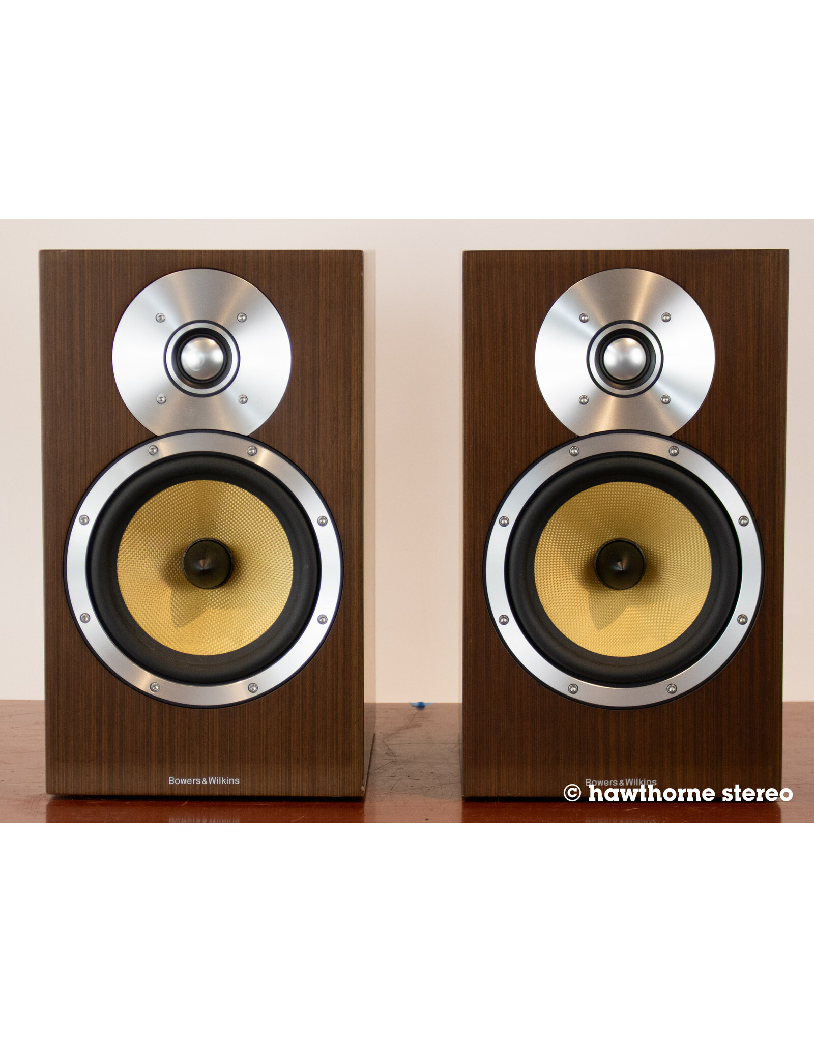 B&W B&W CM5 Bookshelf Speakers USED