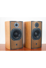 ATC ATC SCM19 v2 Bookshelf Speakers USED