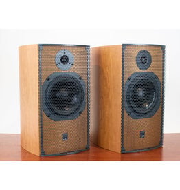 ATC ATC SCM19 v2 Bookshelf Speakers USED