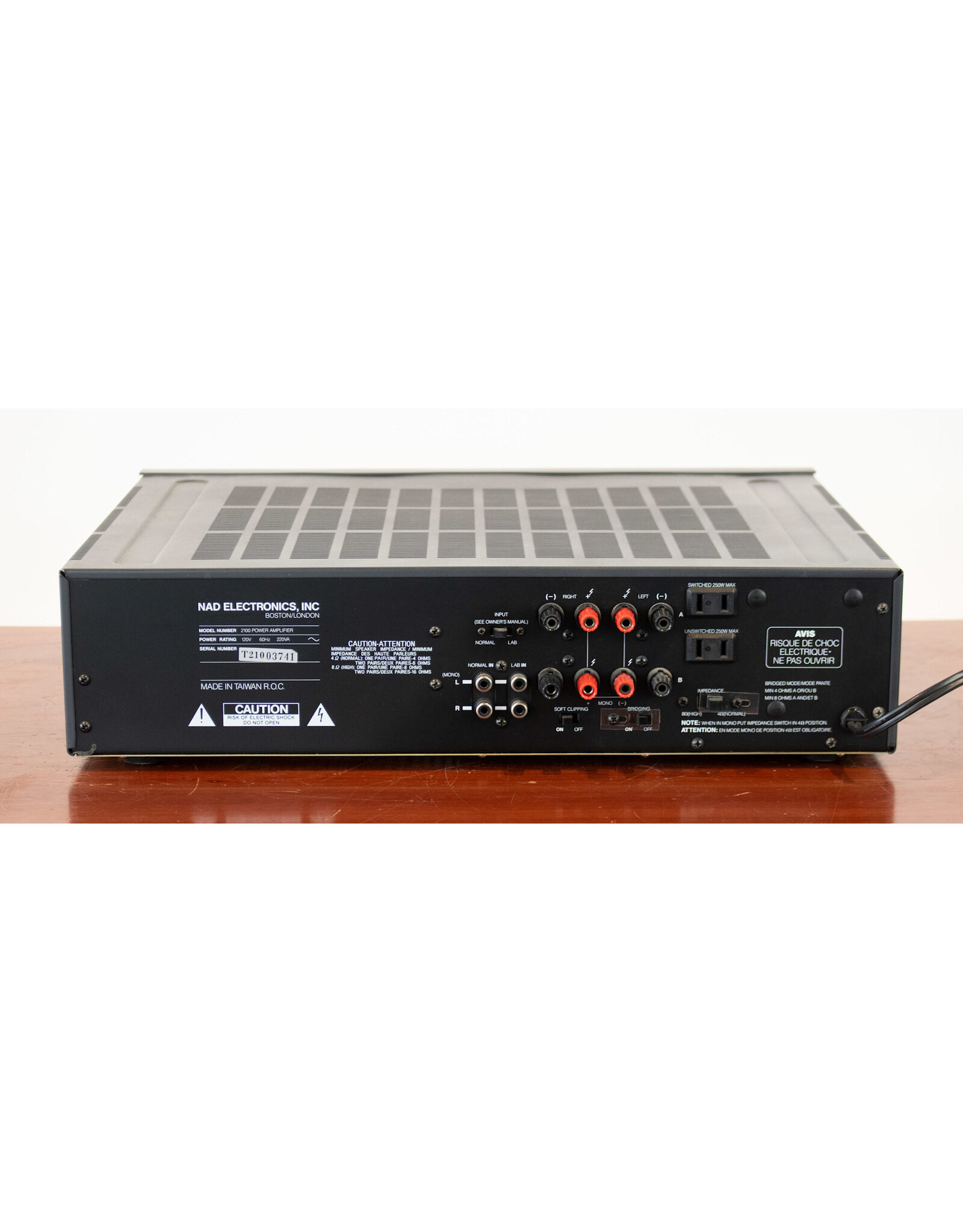 NAD NAD 2100 Power Amp USED