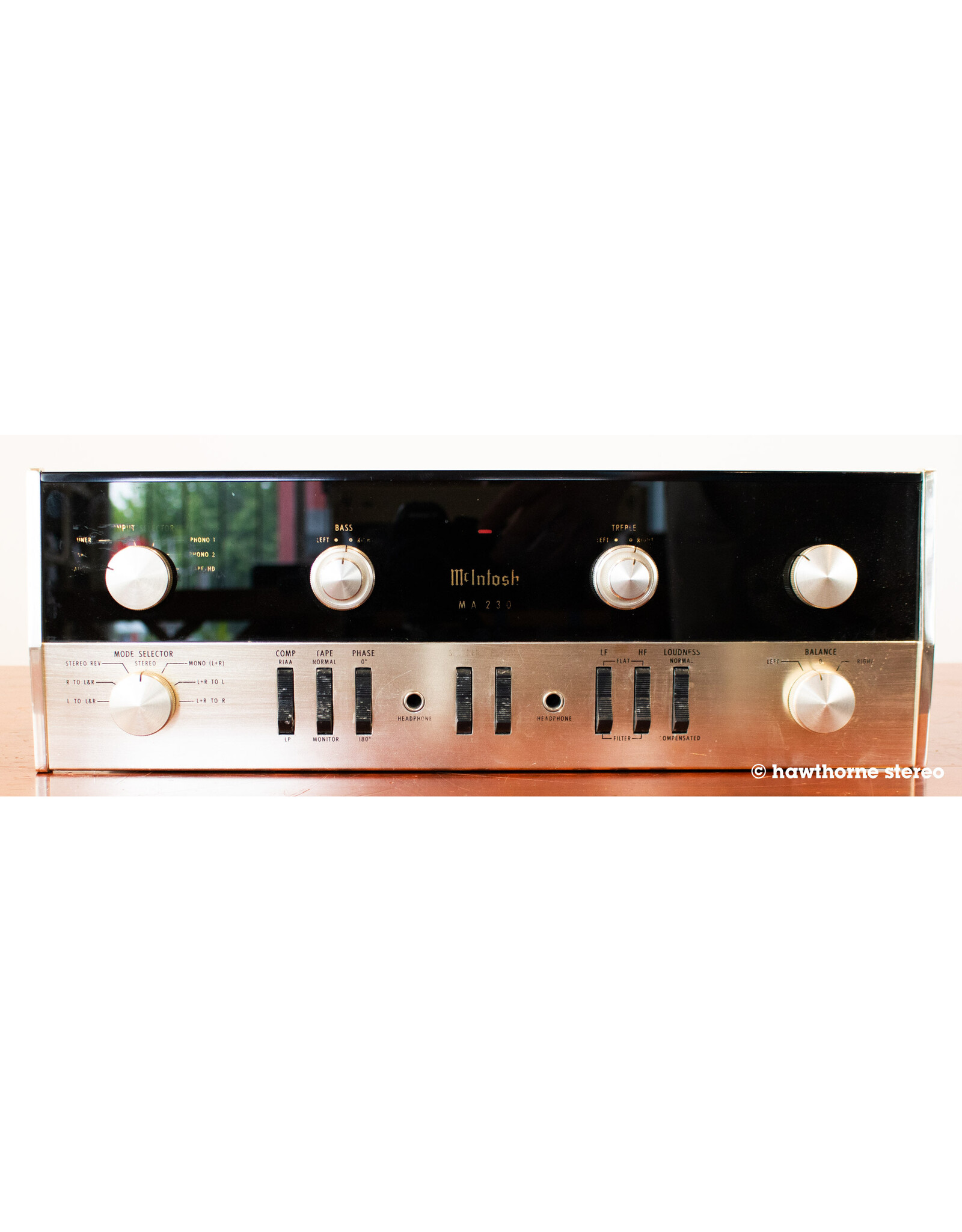 McIntosh McIntosh MA230 Integrated Amp USED