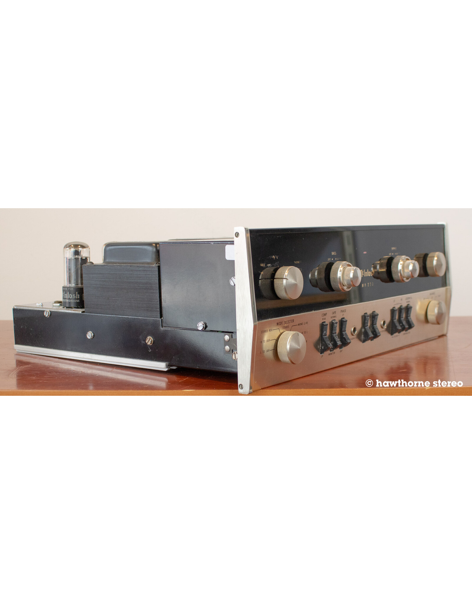 McIntosh McIntosh MA230 Integrated Amp USED