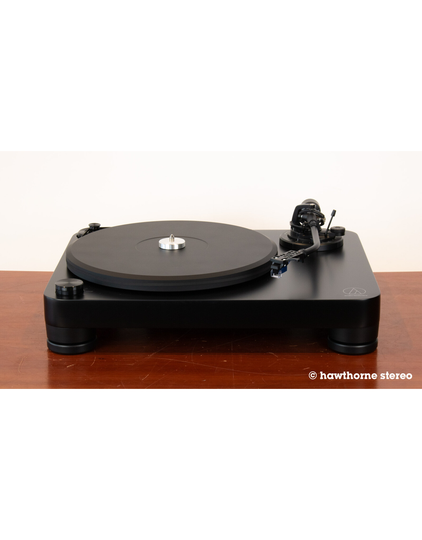 Audio-Technica Audio-Technica AT-LP7 Turntable USED