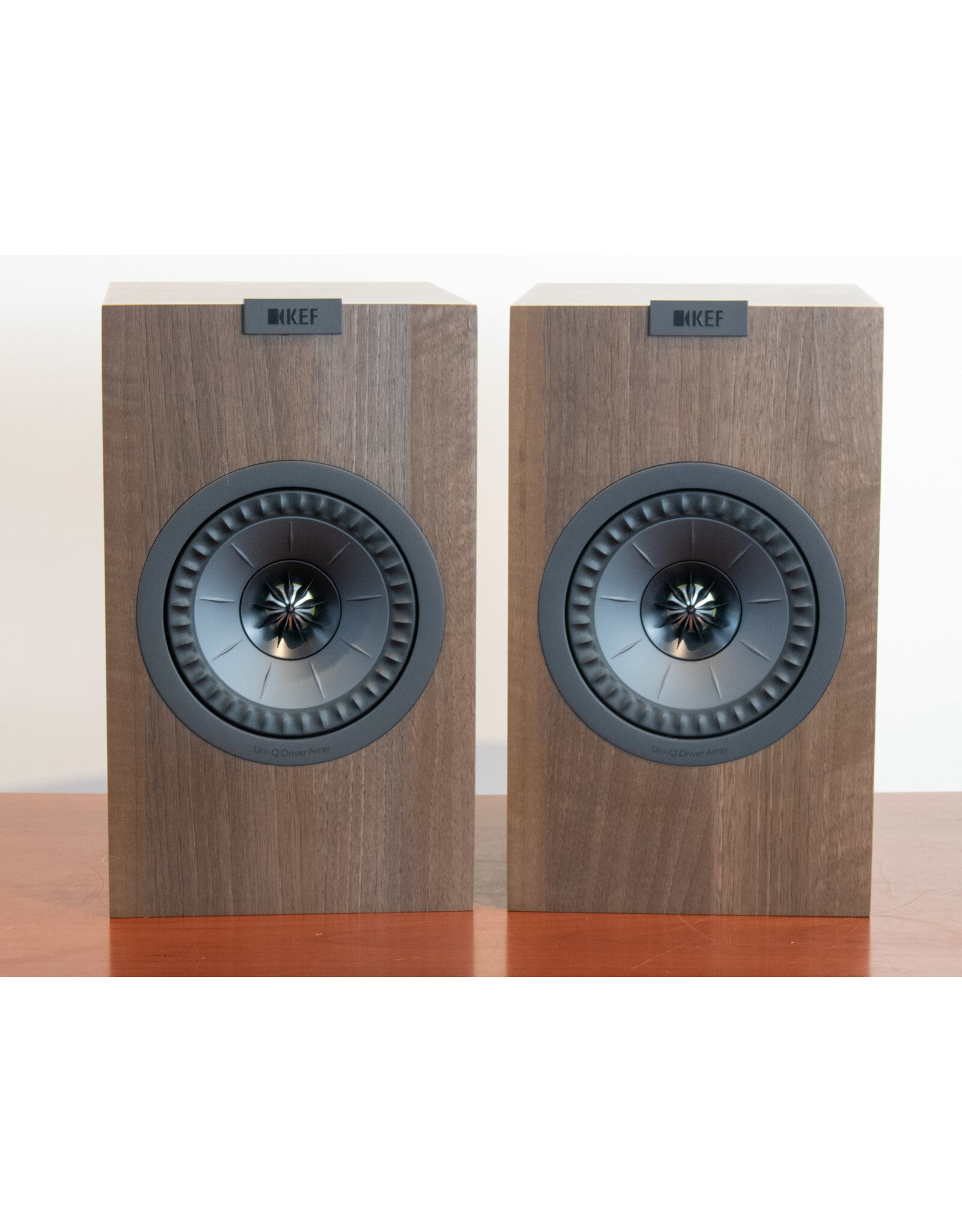 KEF KEF Q150 Bookshelf Speakers USED